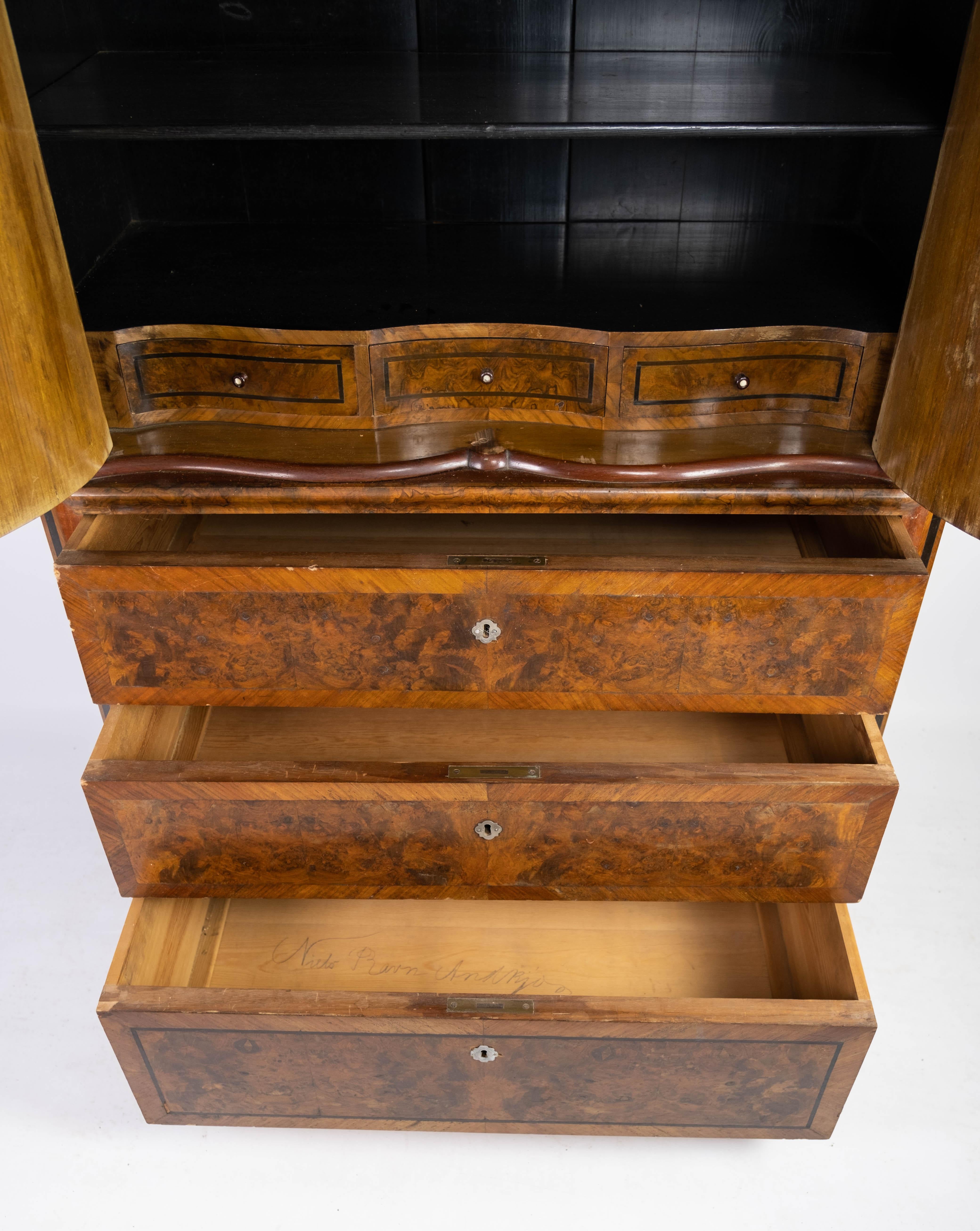 Large Cabinet Made In Polished Mahogany & Walnut From 1880s For Sale 1