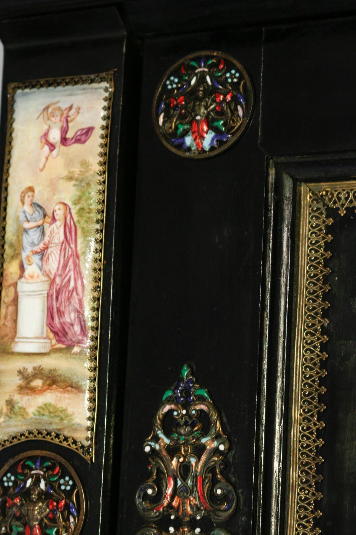 Grand cabinet, secrétaire, œuvre autrichienne, 19e siècle. en vente 12
