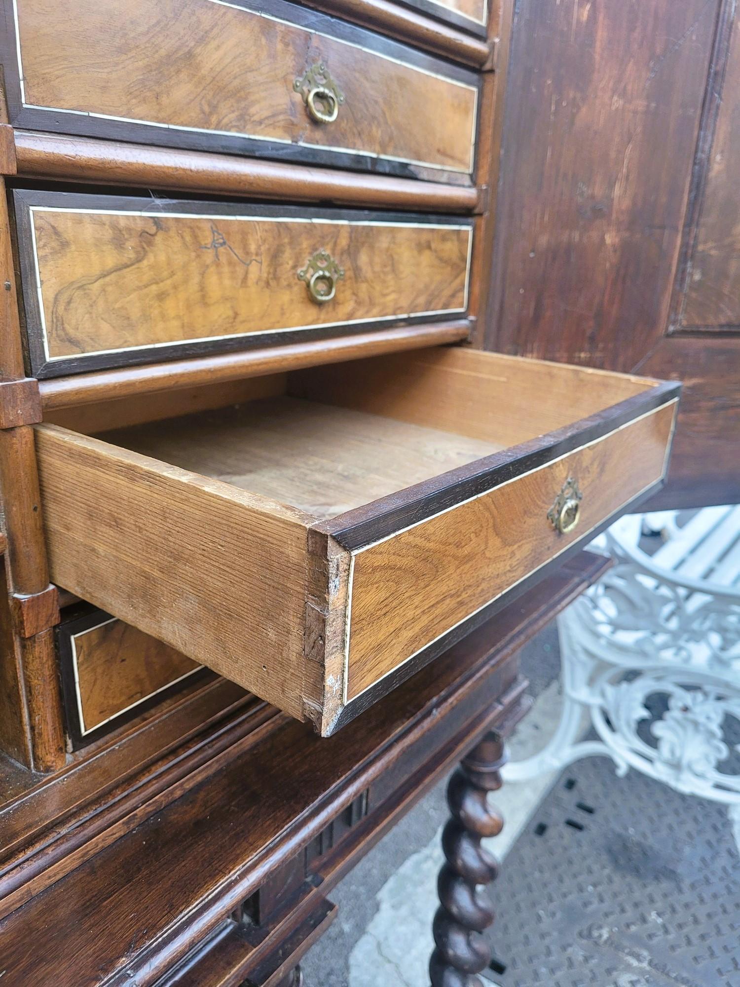 Large Cabinet With Theatre On Base, Holland, 19th Century in vendita 3