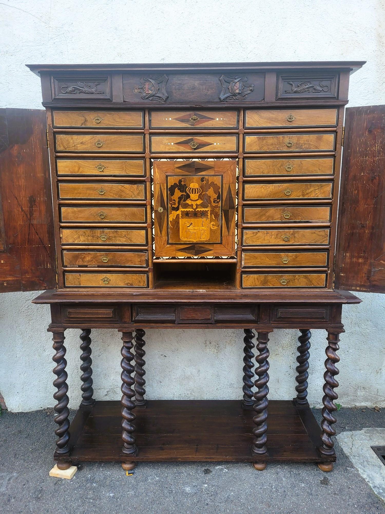 Marmo Large Cabinet With Theatre On Base, Holland, 19th Century in vendita