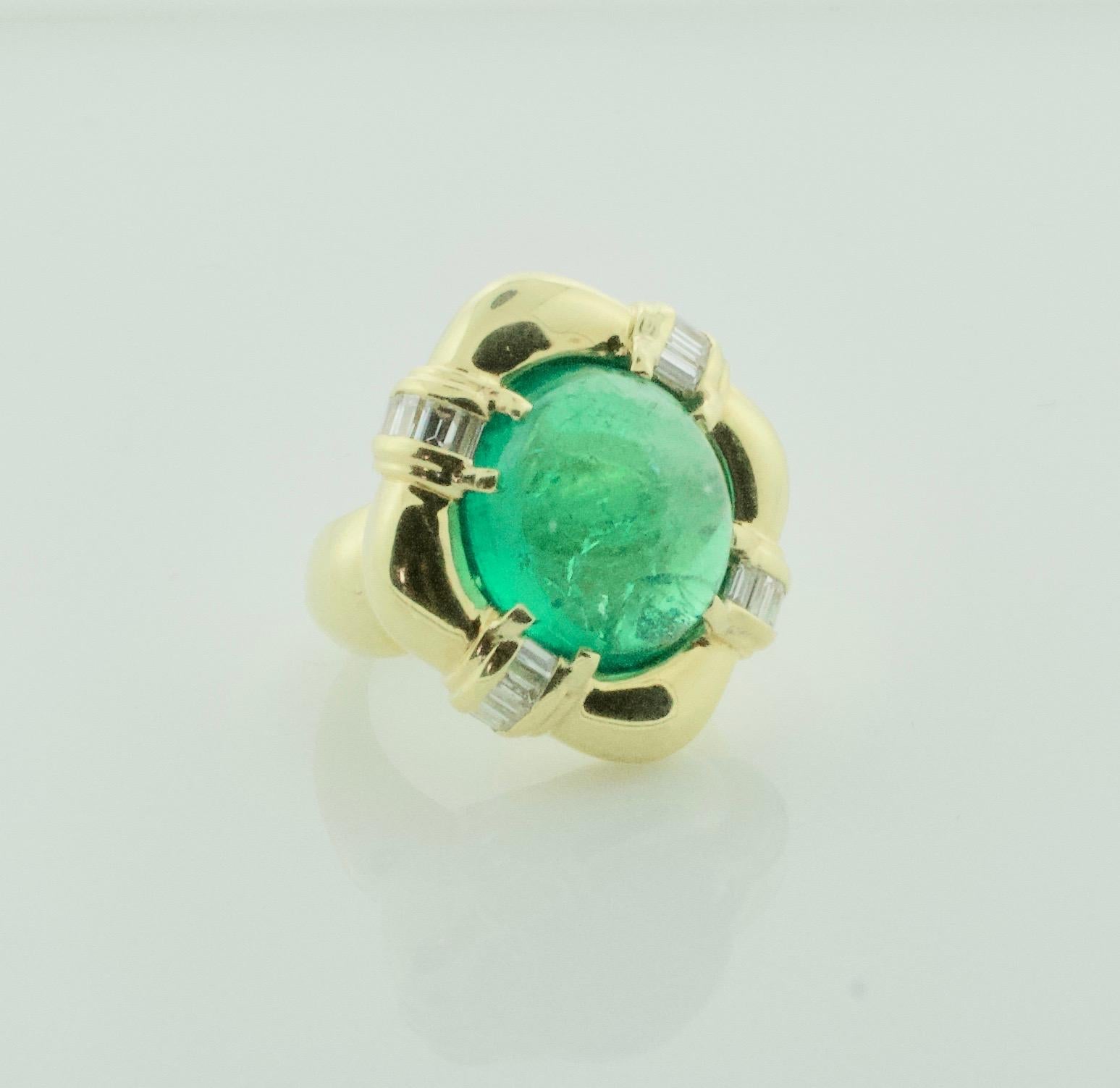 Modern Large Cabochon Emerald and Diamond Ring in 18k Yellow Gold For Sale