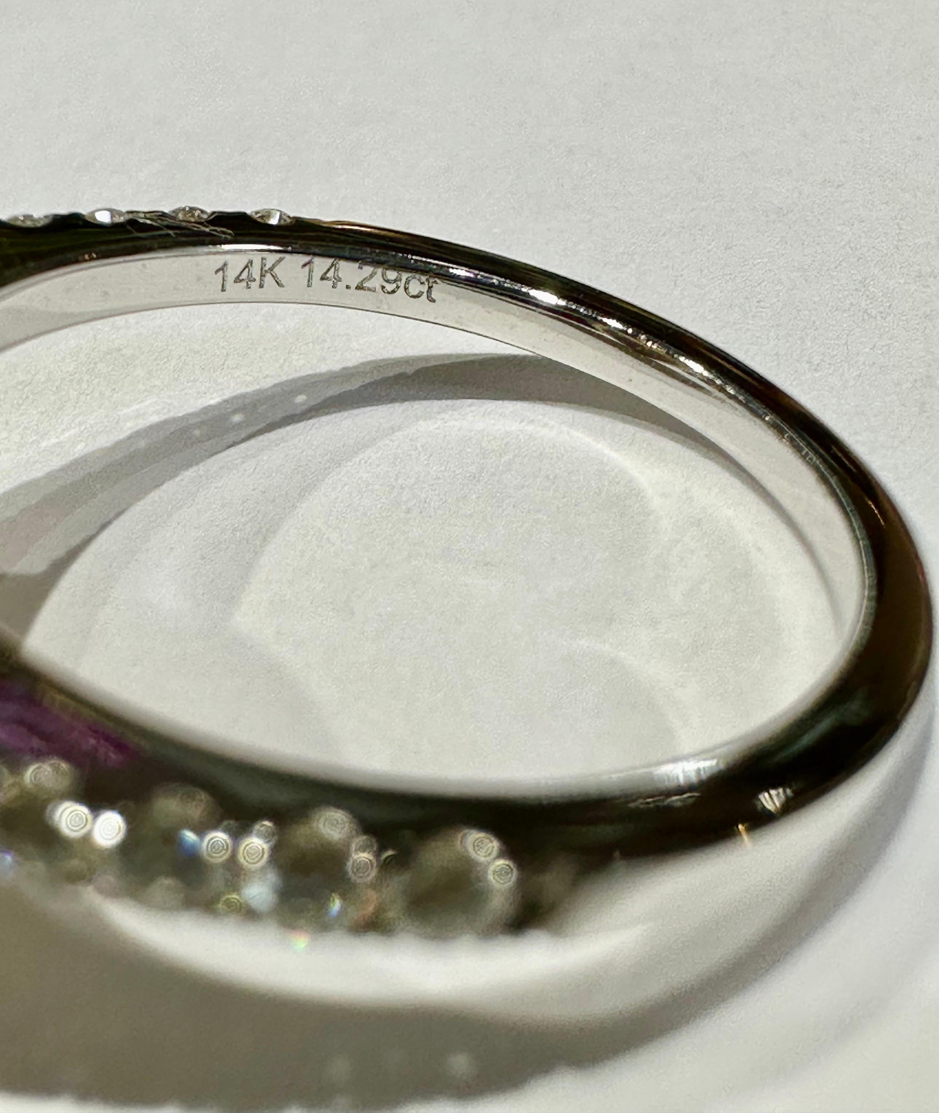 Women's or Men's Large Cabochon Tanzanite and Diamond Ladies Ring 14.29 CT, Diamonds 0.66 CT. 14K For Sale