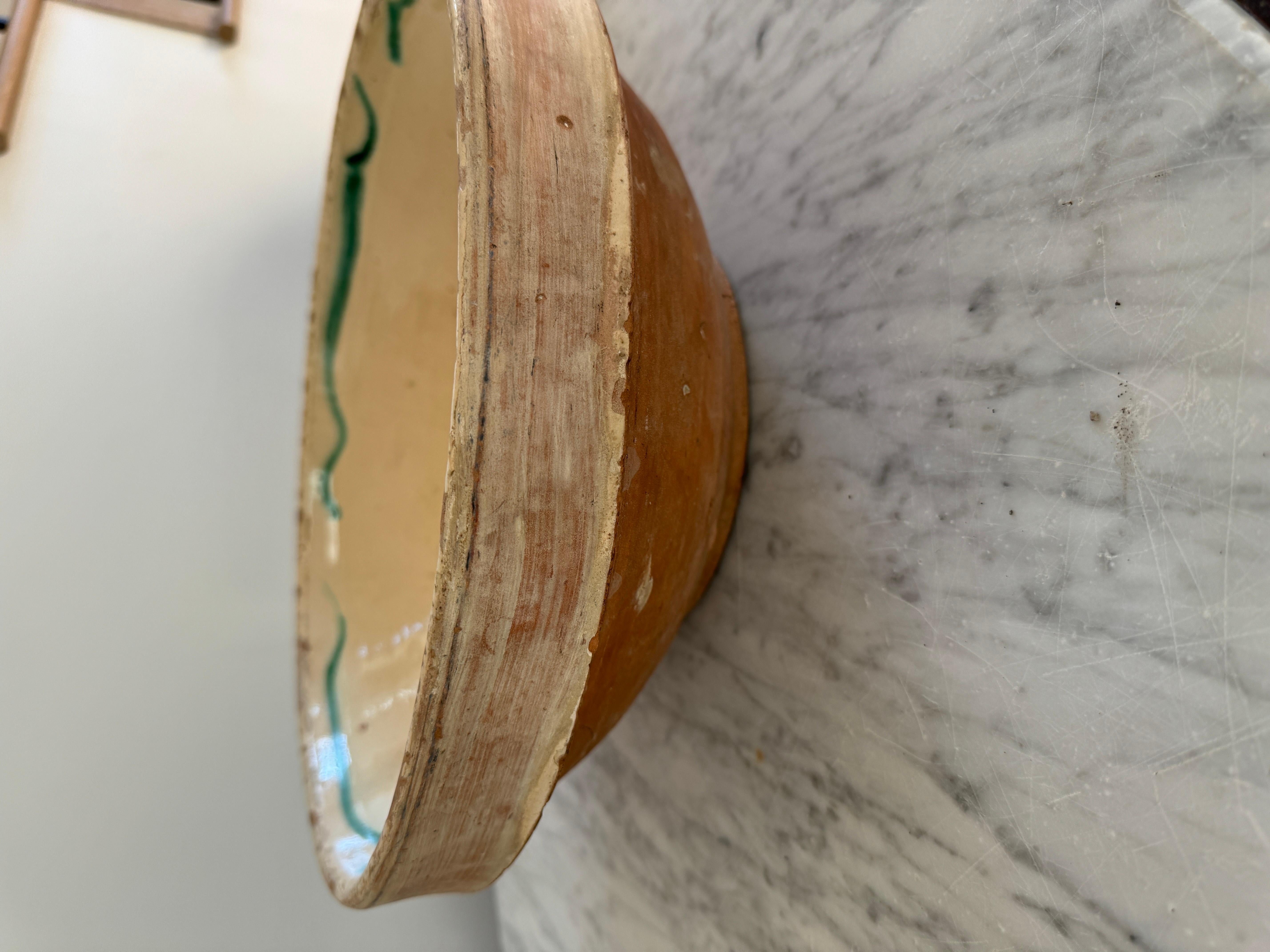 Große kalabrische handbemalte Schale im Zustand „Gut“ im Angebot in Ventura, CA