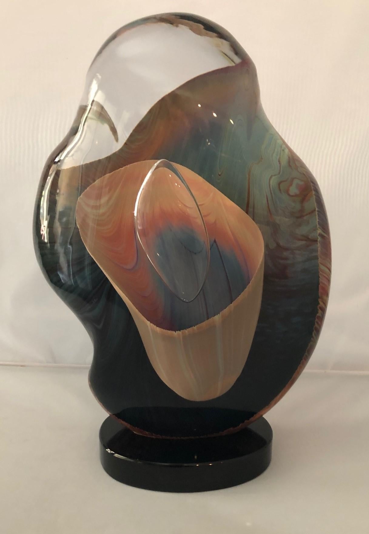 An absolutely stunning Calcedonia art glass biomorphic / 