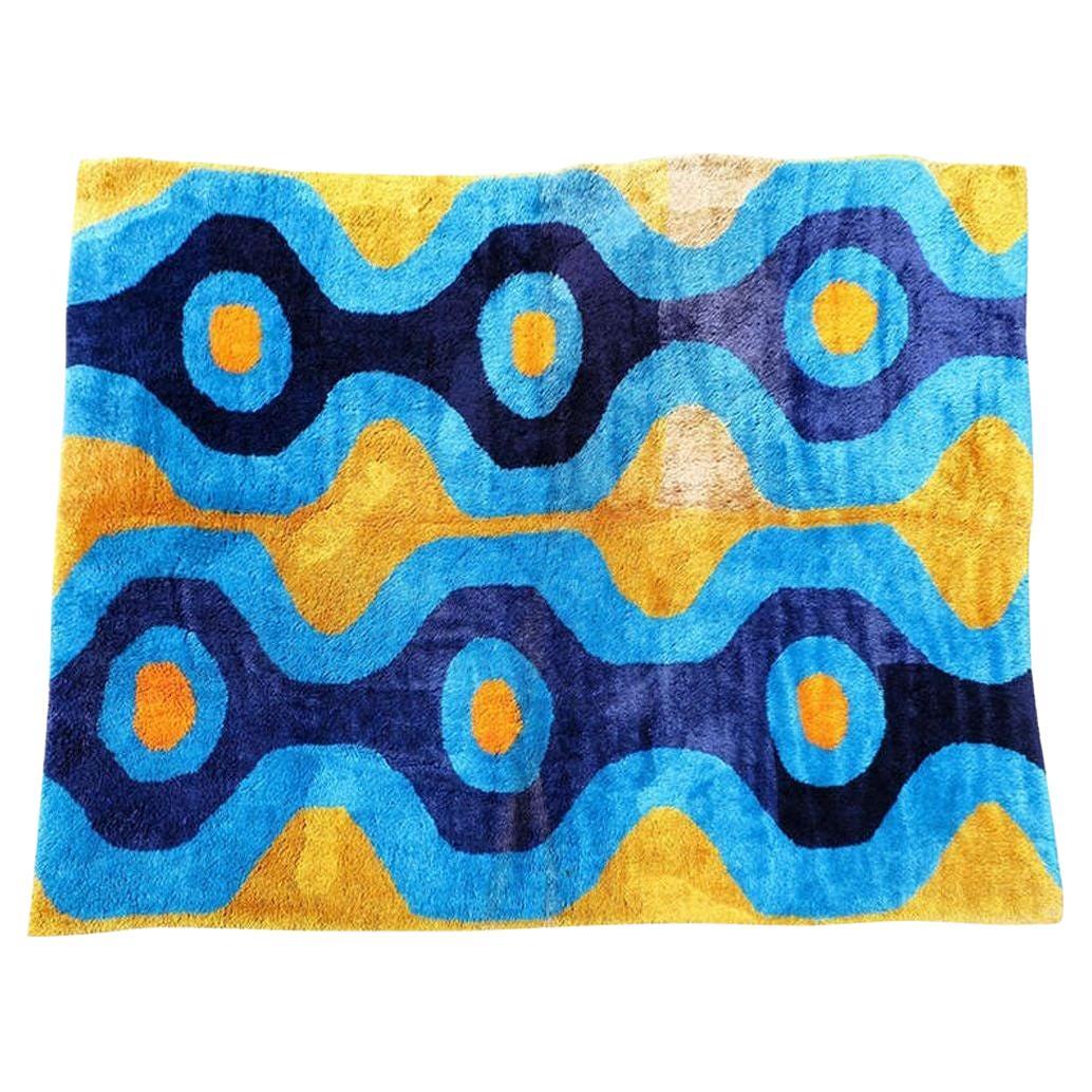 Large California Hand Hooked Abstract Shag Rug For Sale