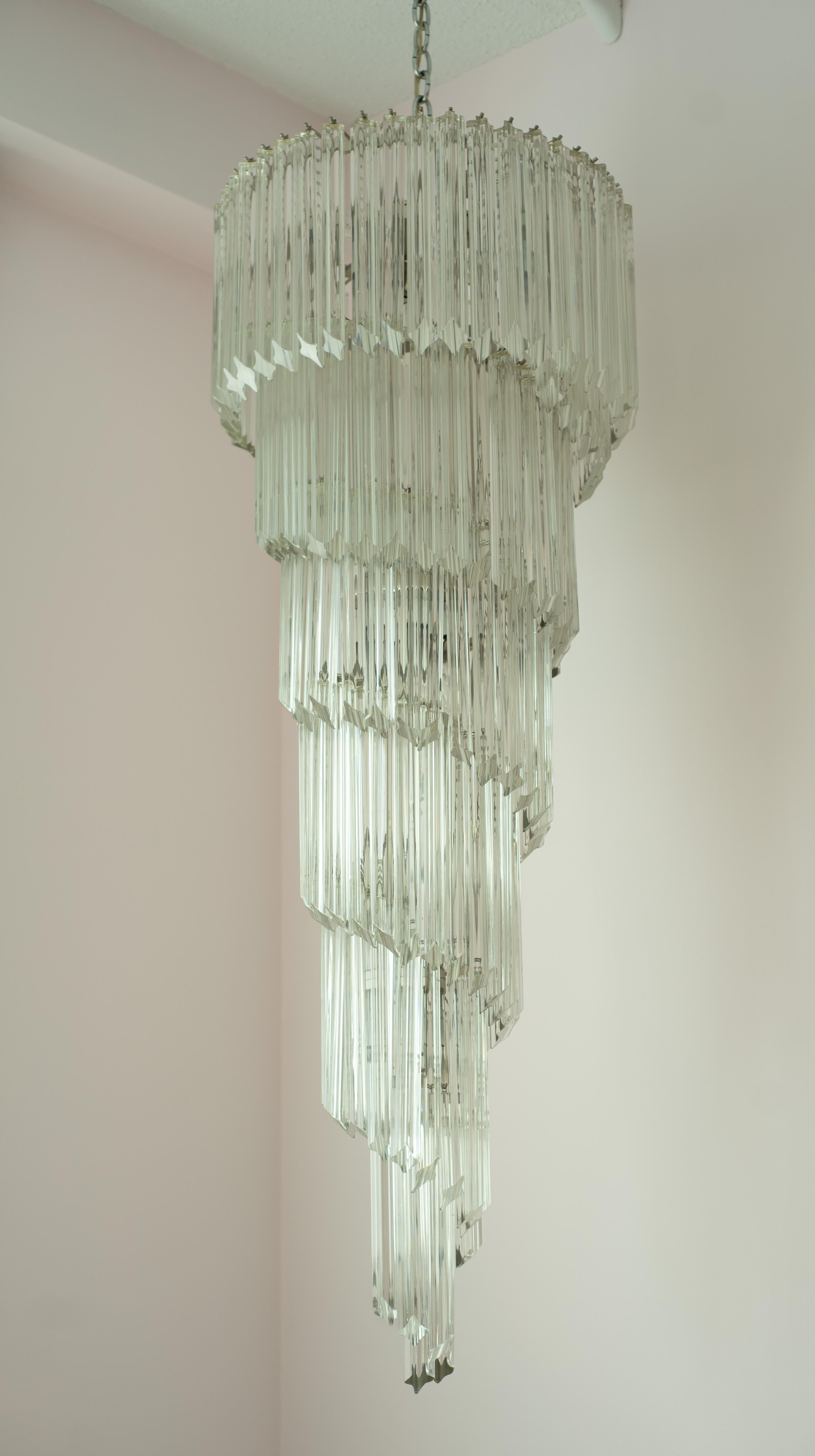 Mid-Century Modern Grand lustre à spirales en verre Camer Glass ou Venini en verre de Murano italien, années 1970