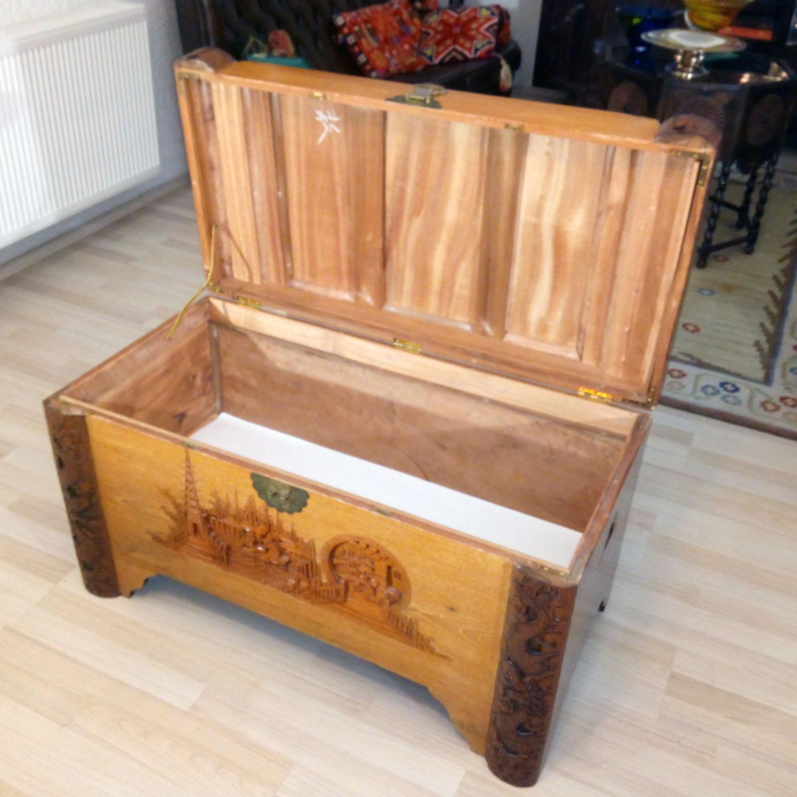Large Camphor Wood Chest, Trunk, China, 1940s For Sale 2