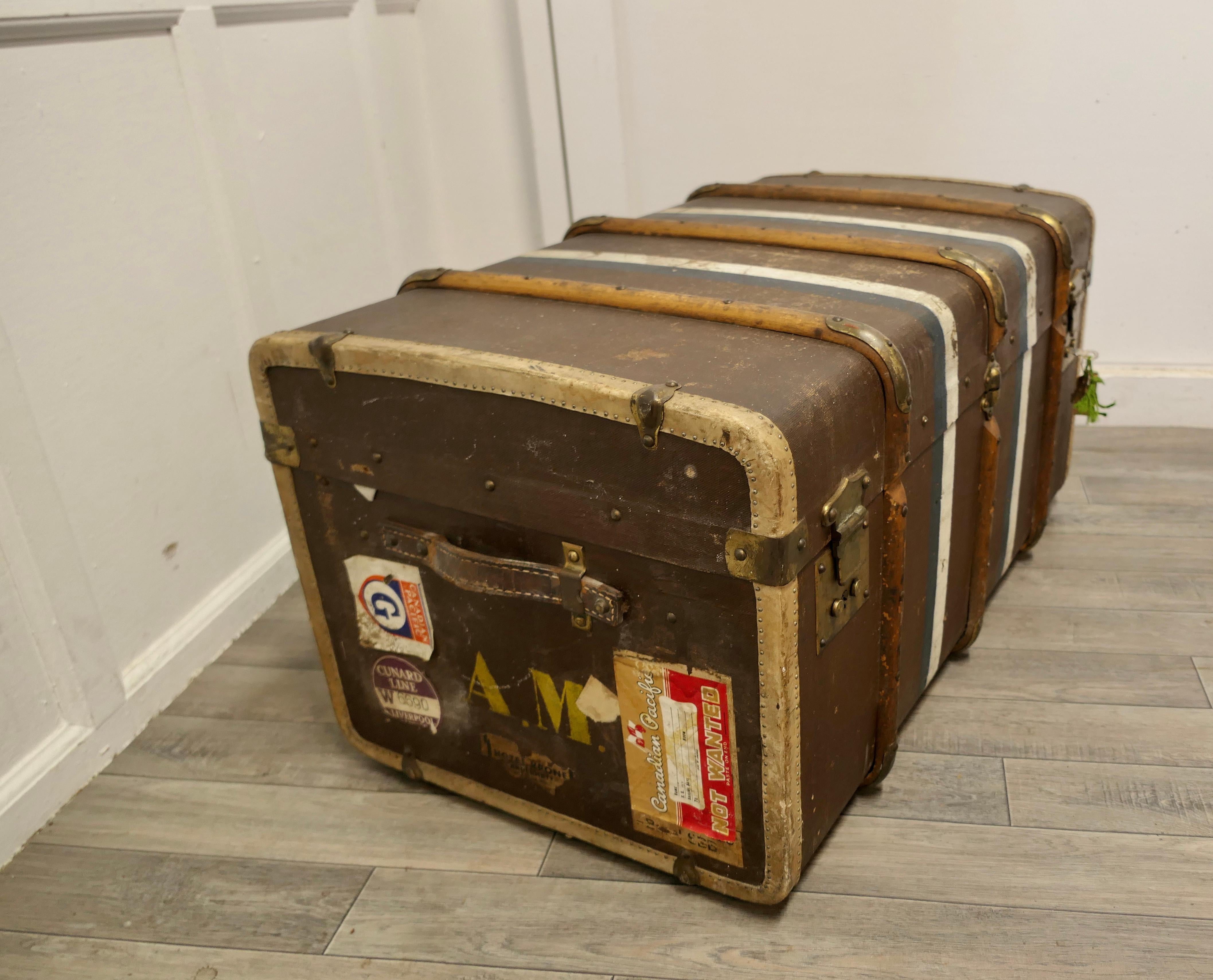 Large Canadian Canvas, Wood and Brass Bound Steamer Trunk  In Good Condition In Chillerton, Isle of Wight