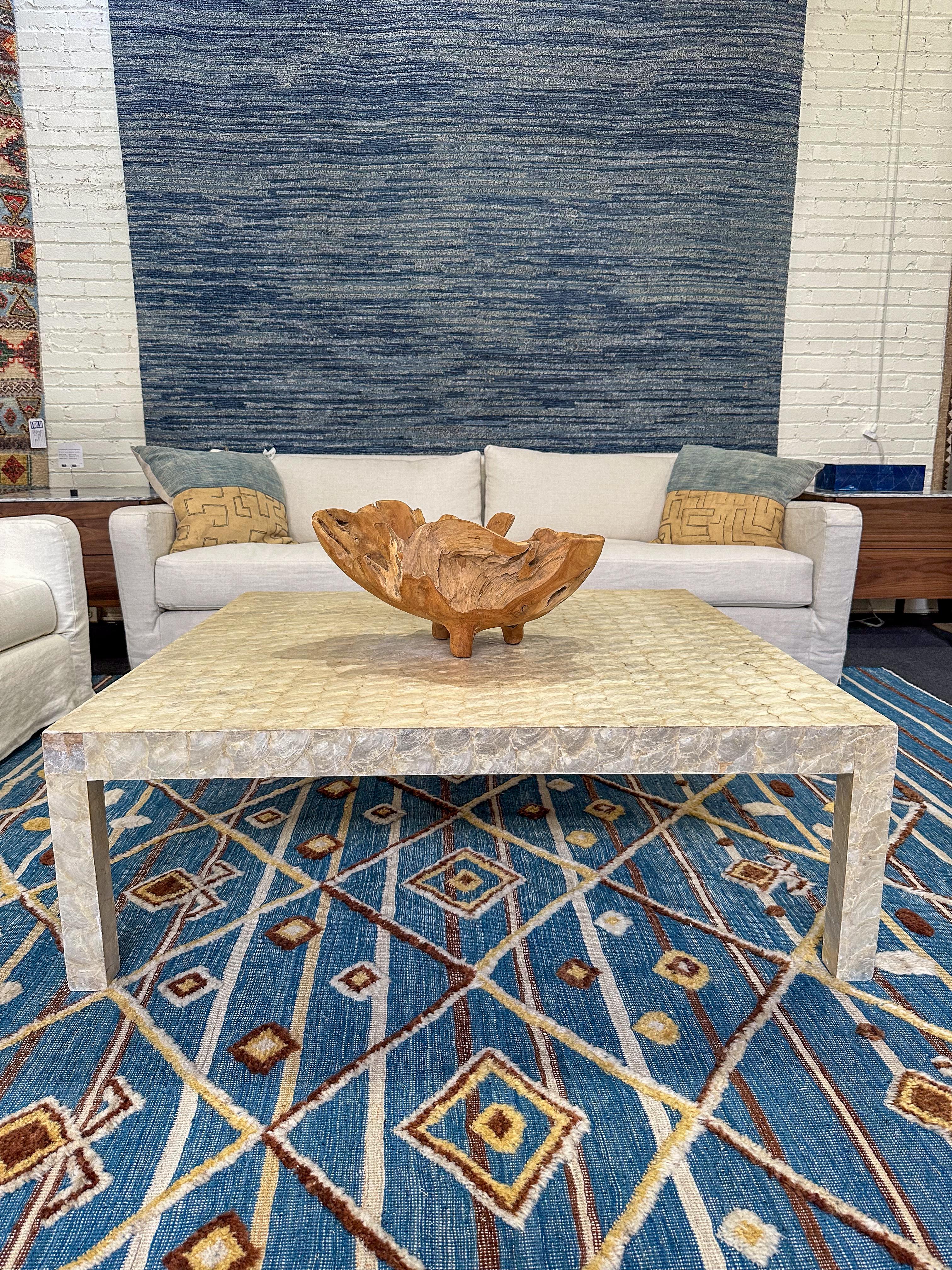 Mosaïque Grande table basse Capiz Shell en vente