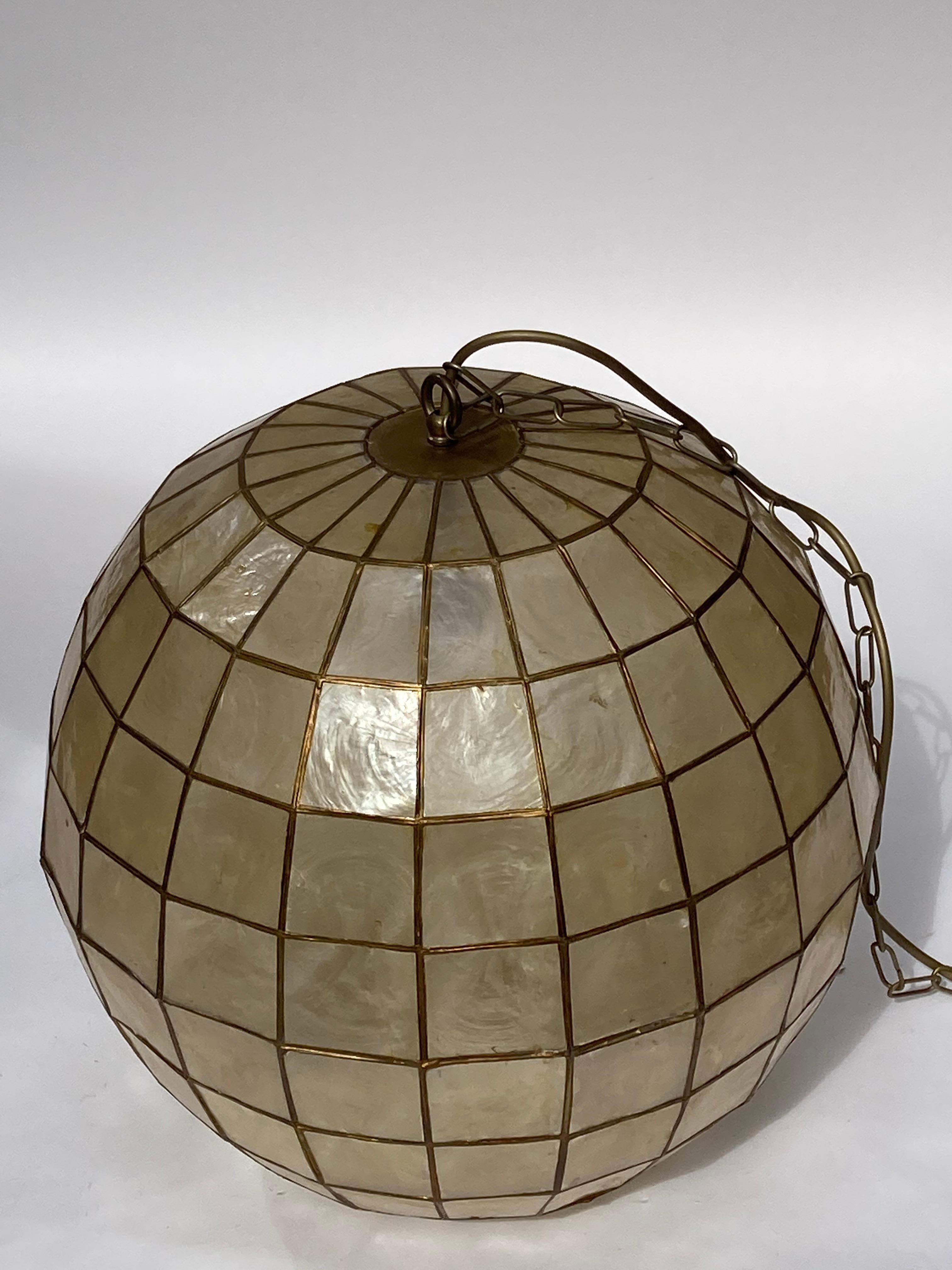 Large Capiz Shell Lamp by Feldman Lighting, 1960s For Sale 1