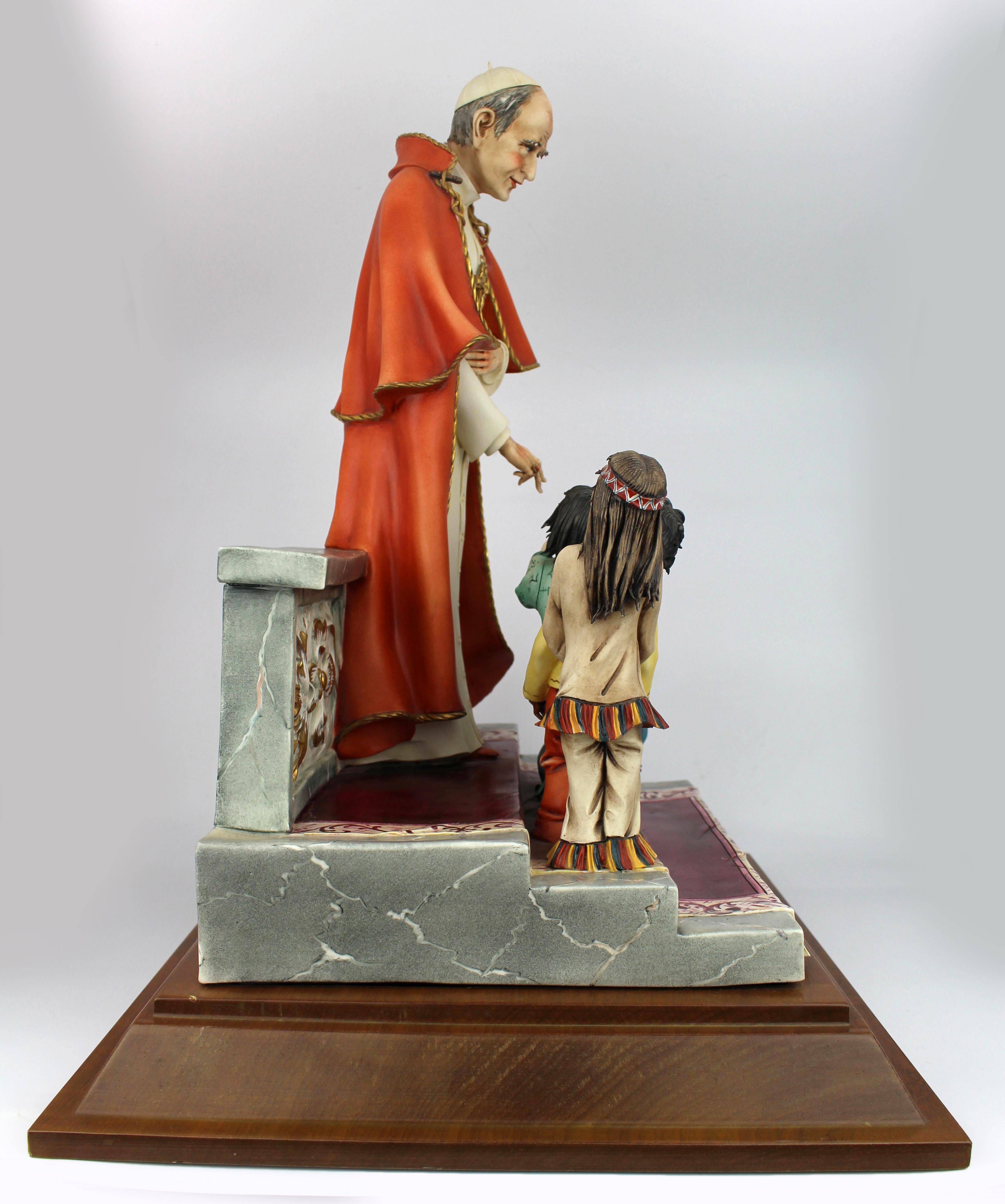 Große Capodimonte Porzellanfigur - Papst Paul VI. im Angebot 3