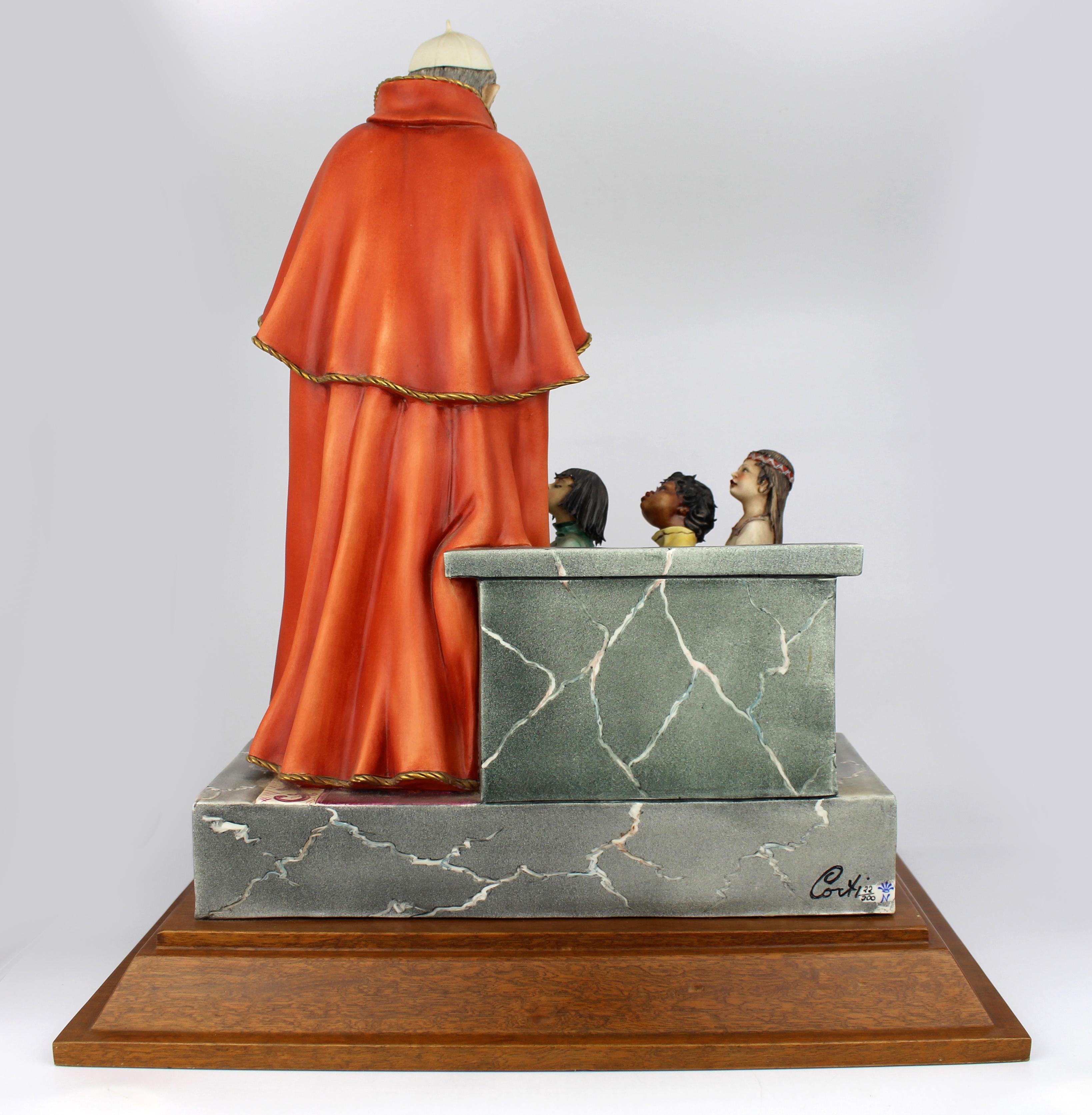 Große Capodimonte Porzellanfigur - Papst Paul VI. im Angebot 4