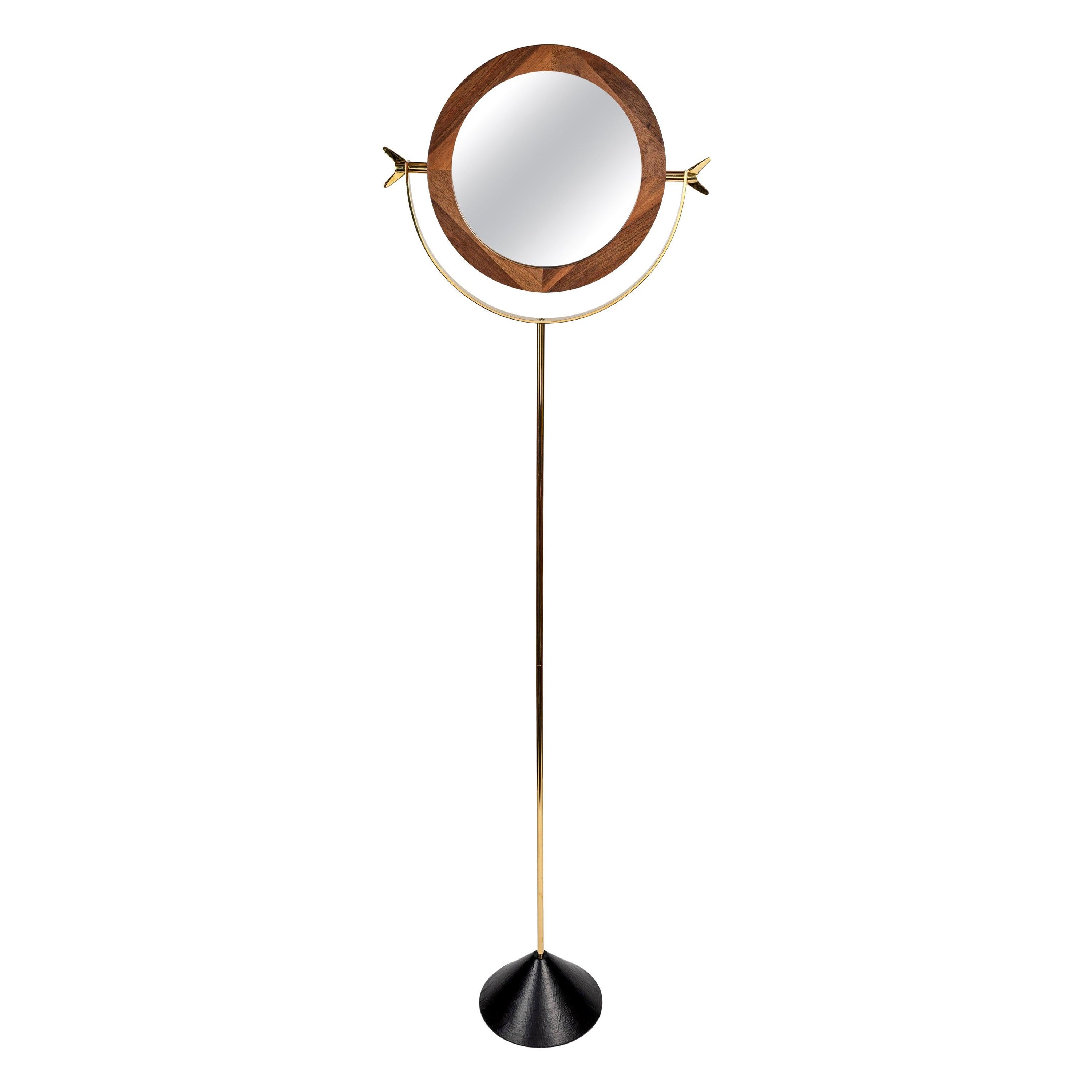 Großer Carl Auböck #4959 Standspiegel aus Messing und Nussbaum im Angebot