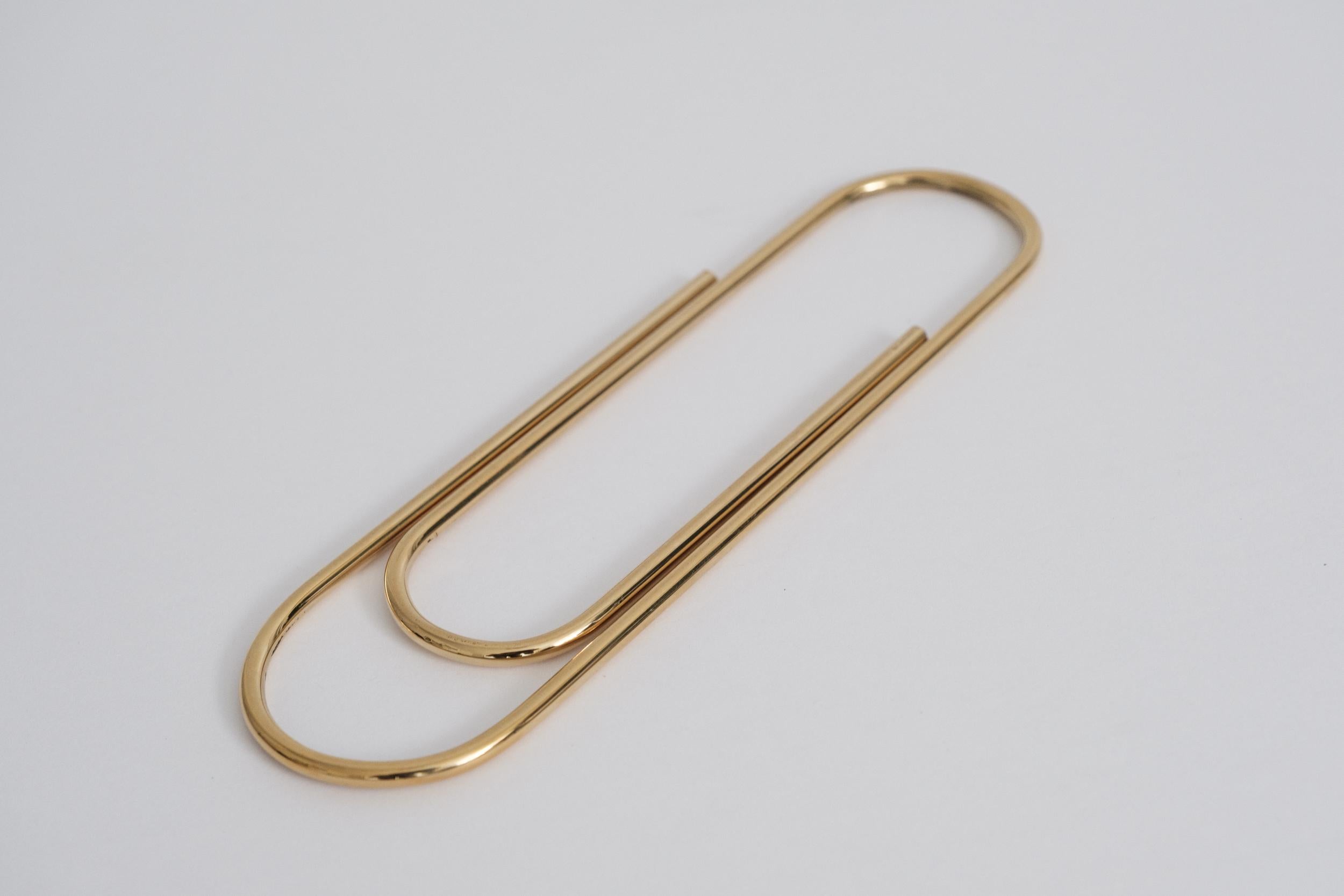 Large Carl Auböck Model #4751 'Paperclip' Brass Paperweight For Sale 7