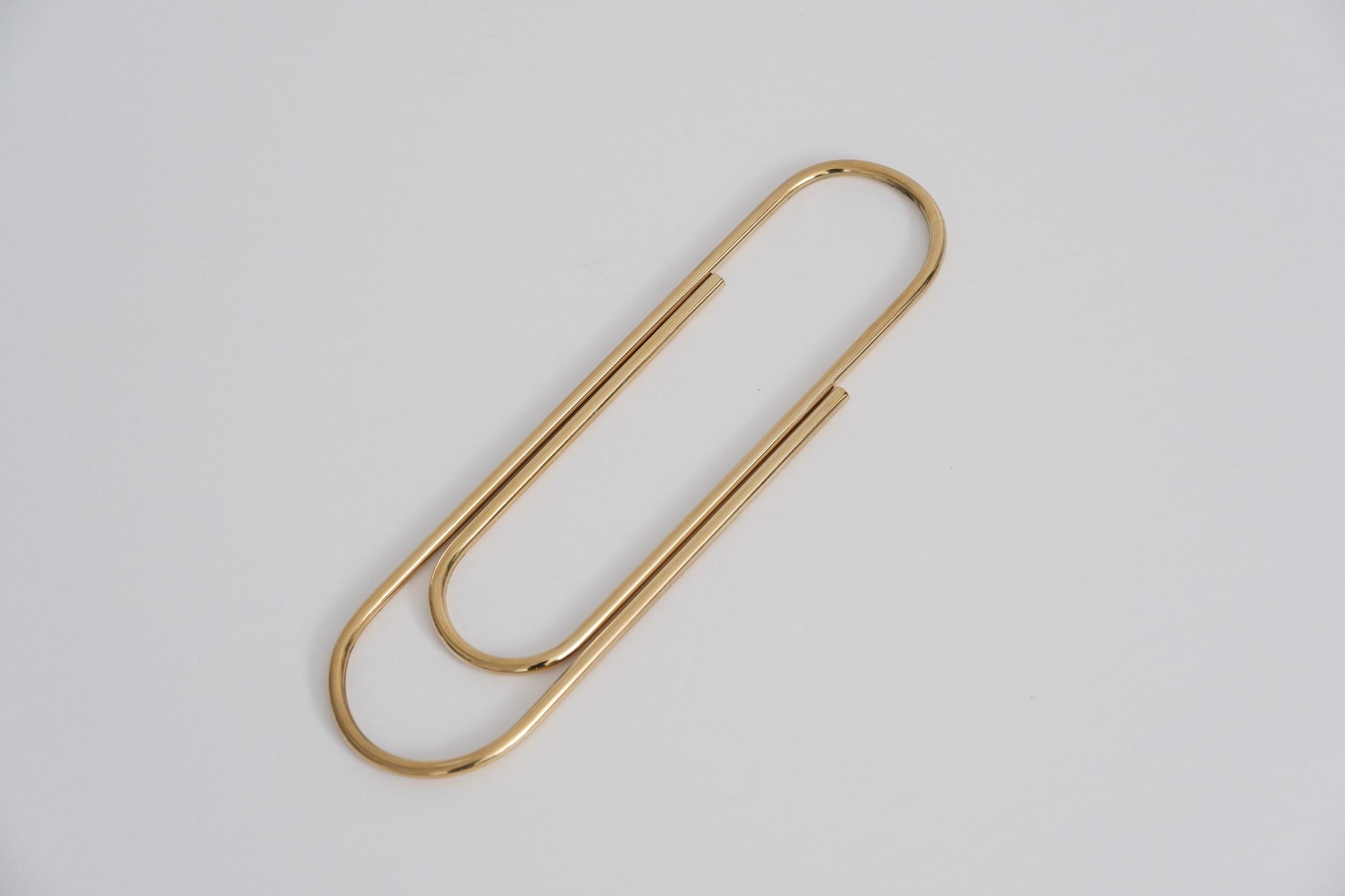 Large Carl Auböck Model #4751 'Paperclip' Brass Paperweight For Sale 1