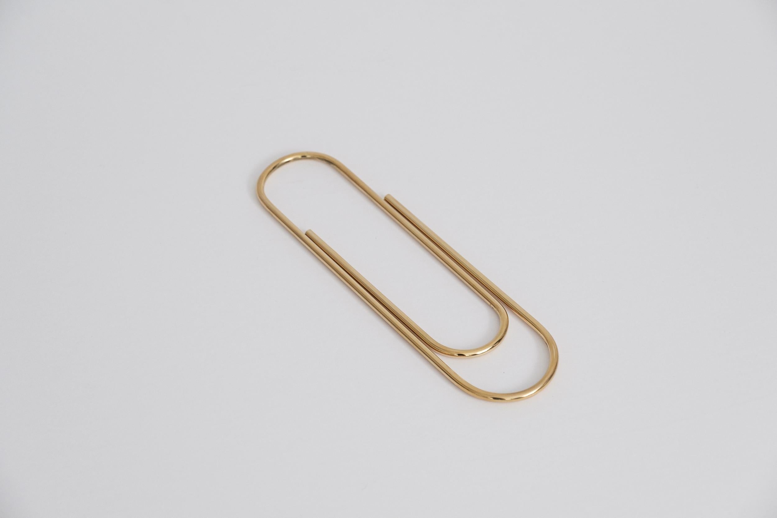 Large Carl Auböck Model #4751 'Paperclip' Brass Paperweight For Sale 2