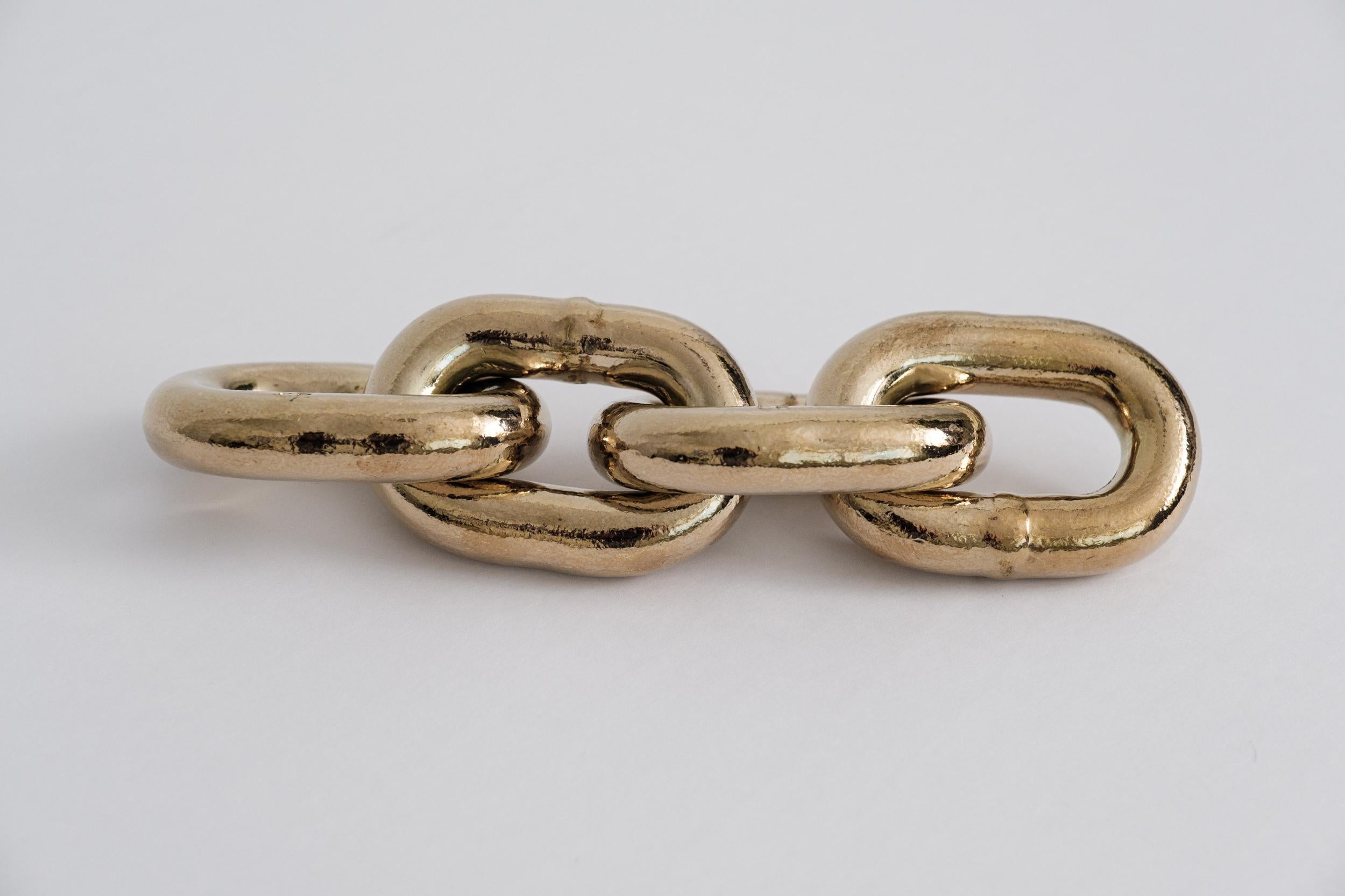 Large Carl Auböck Model #5072 'Chain' Polished Brass Paperweight For Sale 4