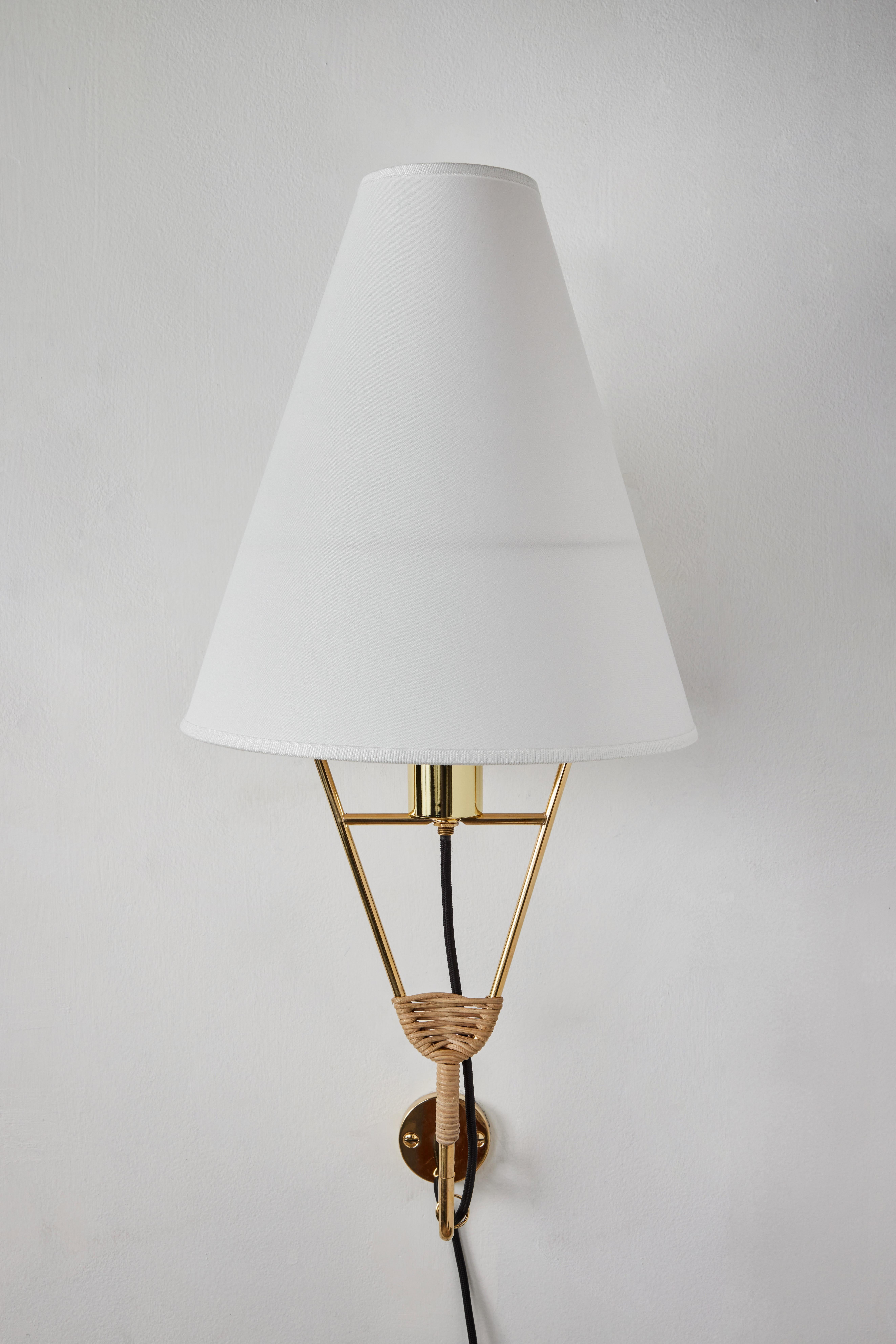 Large Carl Auböck 'Vice Versa' Wall Lamp In New Condition For Sale In Glendale, CA