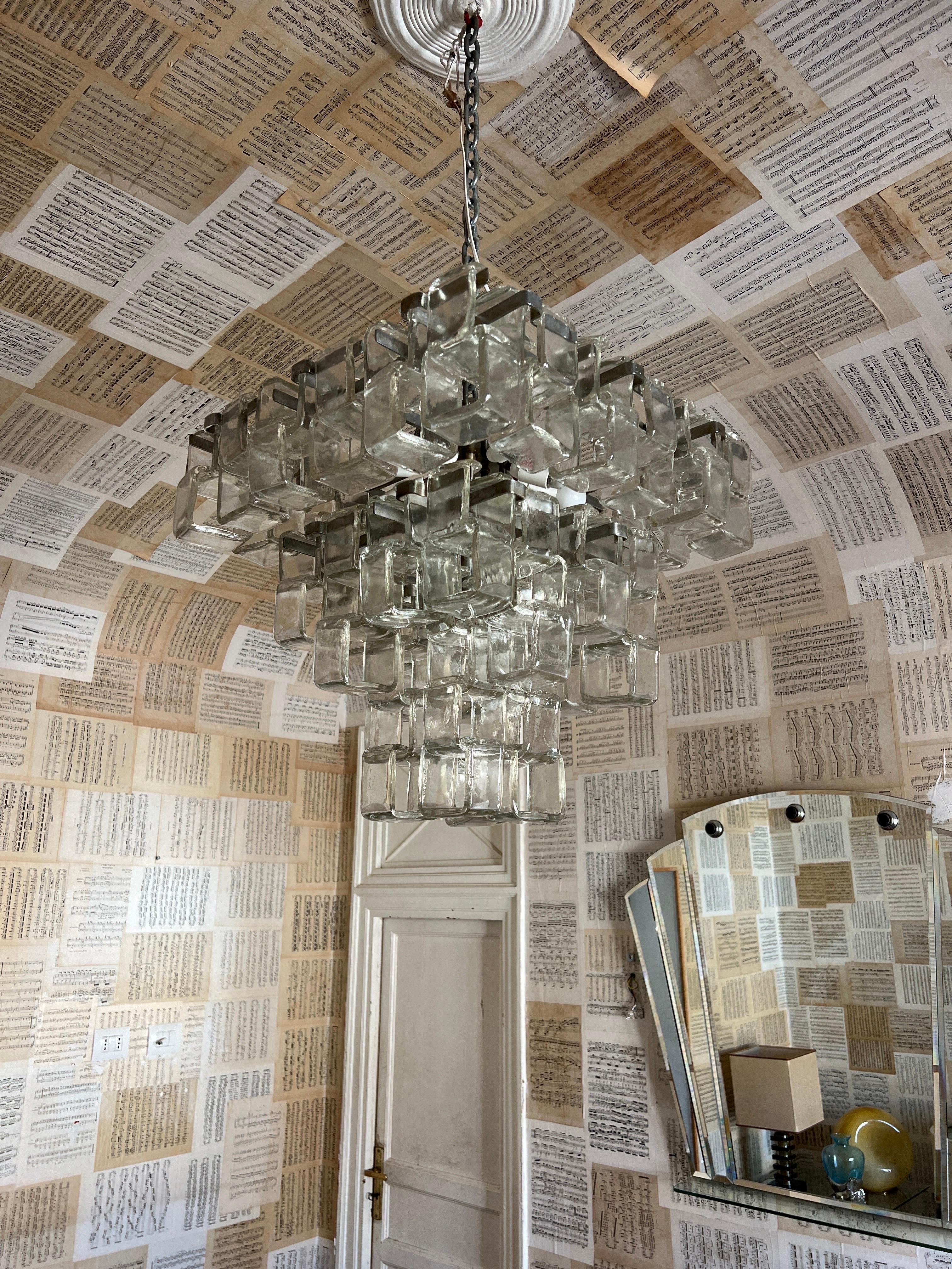 Gran lámpara de araña Carlo Nason de 1960 Mazzega Murano Italiano en venta