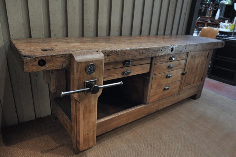 Large Carpenter Workbench with Vice 6 Drawers and 1 Door, circa 1920