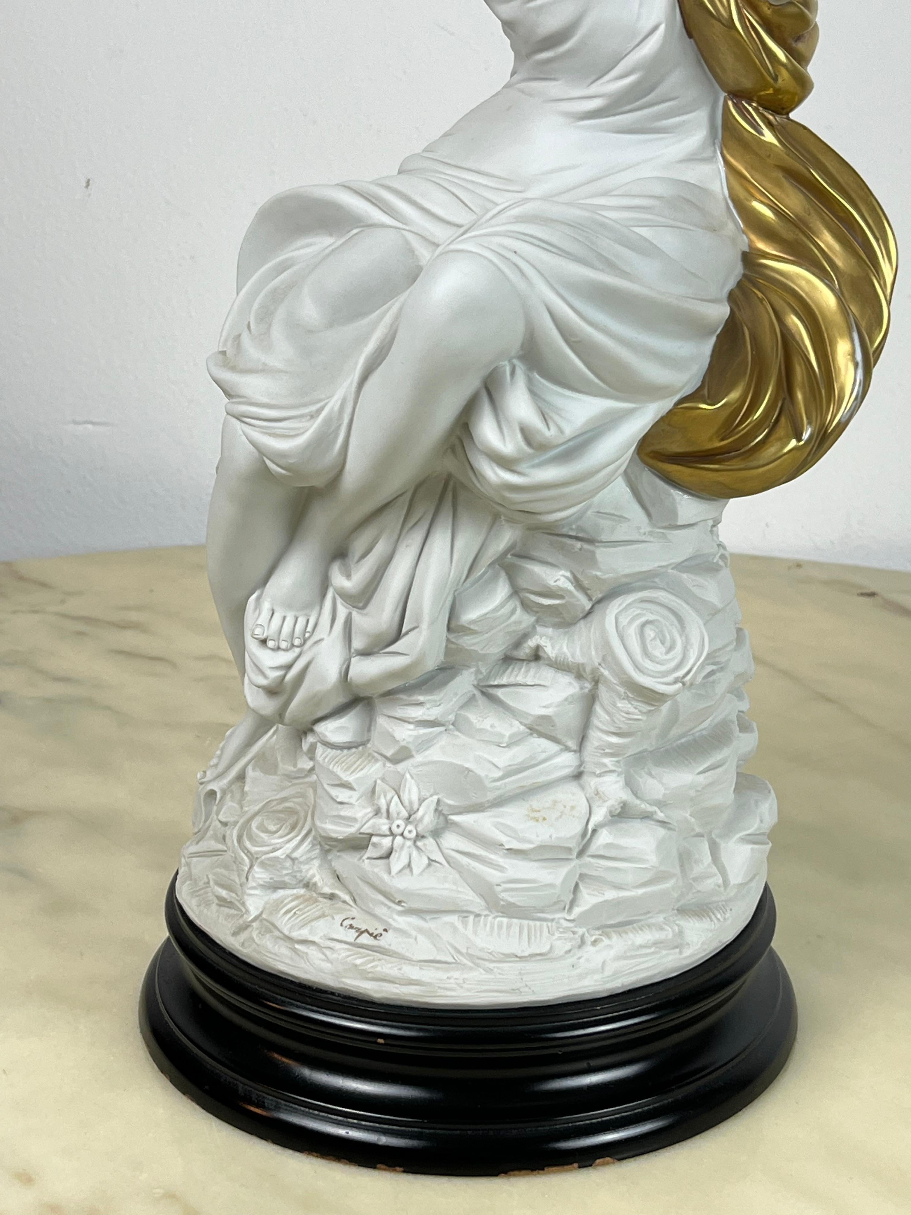 Grande statue en porcelaine de Carpiè, fabriquée en Italie, années 1970 en vente 5