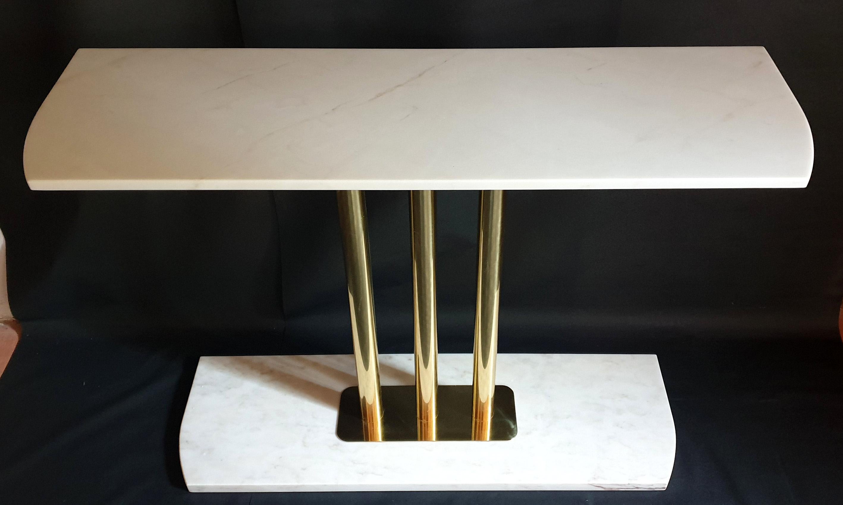 Late 20th Century White and Gray Carrara Marble and Brass Mid-Century Modern Console Table, Italy