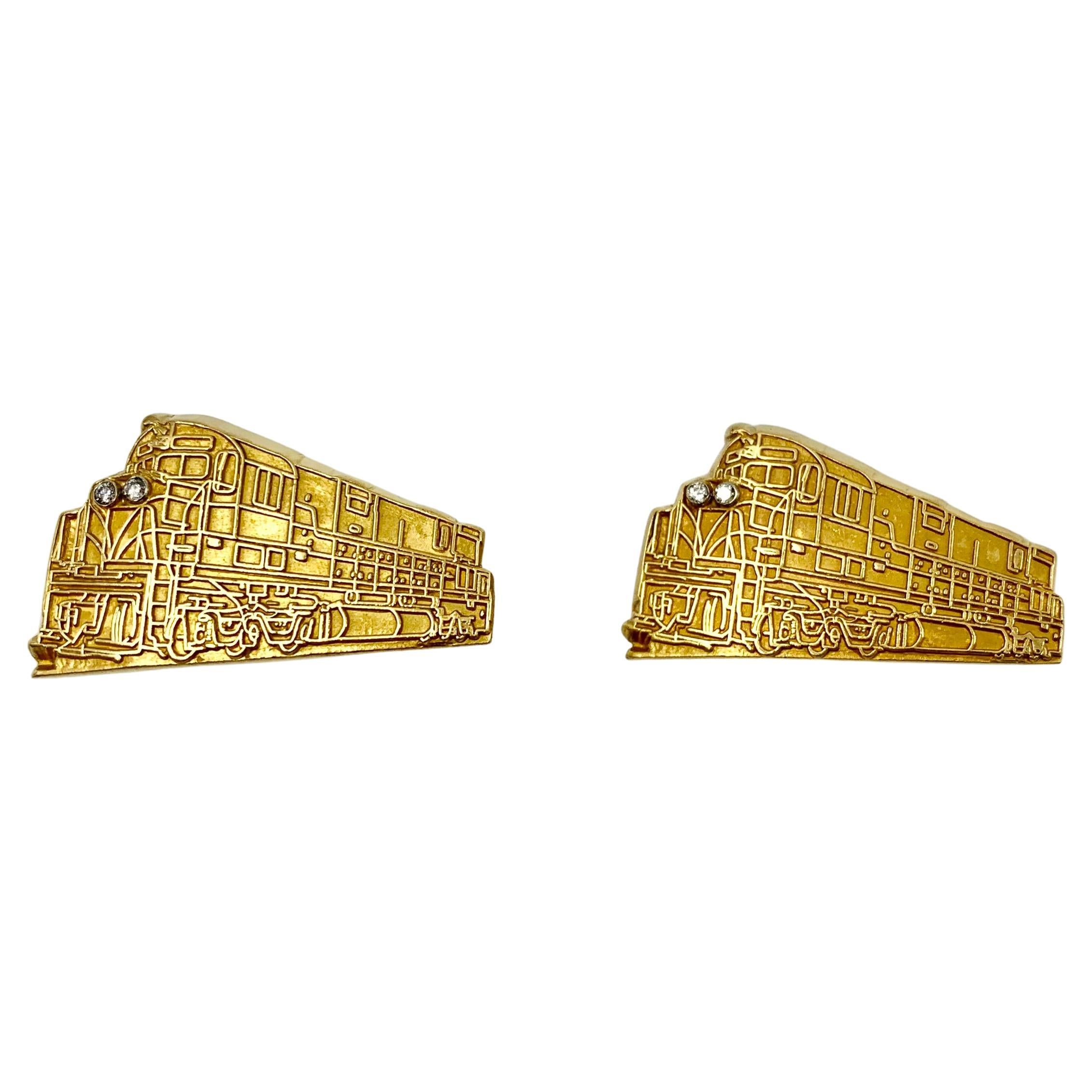 Large Cartier Art Deco Travel Interest Diamond 18K Gold Orient Express Cufflinks In Good Condition For Sale In New York, NY