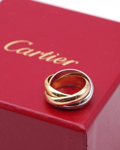 Large Cartier rolling ring in 18 karats gold, signed