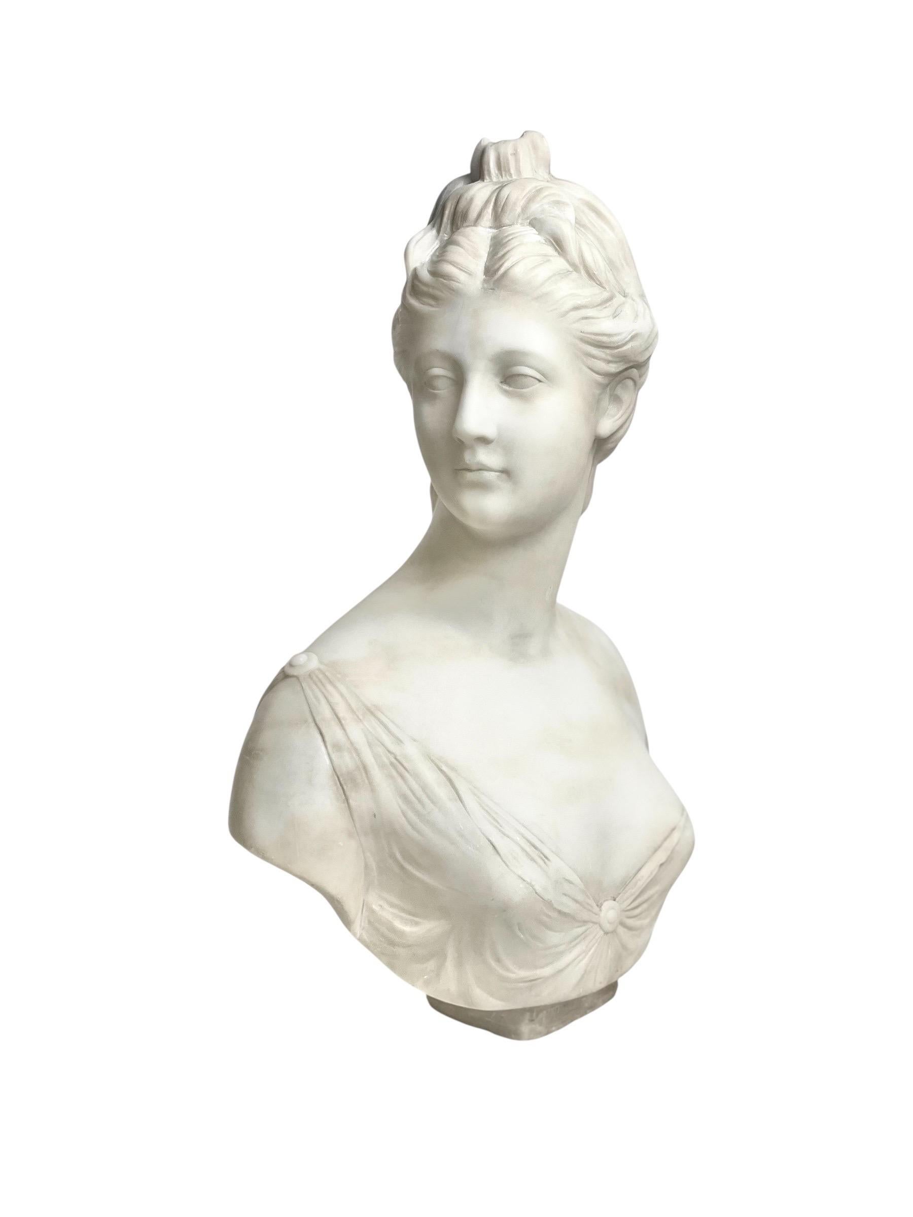 Große geschnitzte Alabasterbüste der Diana der Jägerin, 19. im Angebot 9