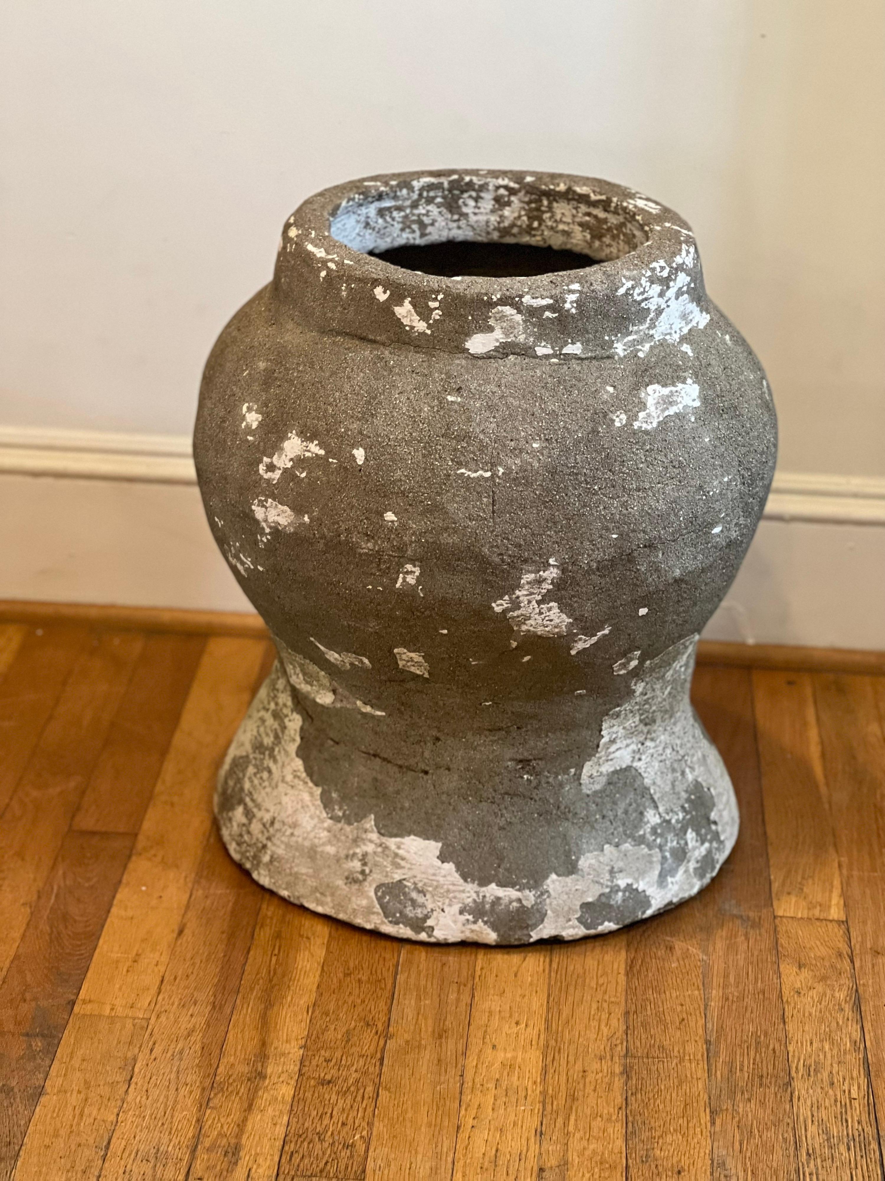 Organic Modern vintage stone planter. Could work indoor with tree or outdoor.
Large round interior. 

Has a weathered, but very solid look. See pics for condition. Has large hole in bottom for drainage.