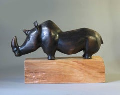 Grande sculpture cubiste d'un rhinocéros, africain