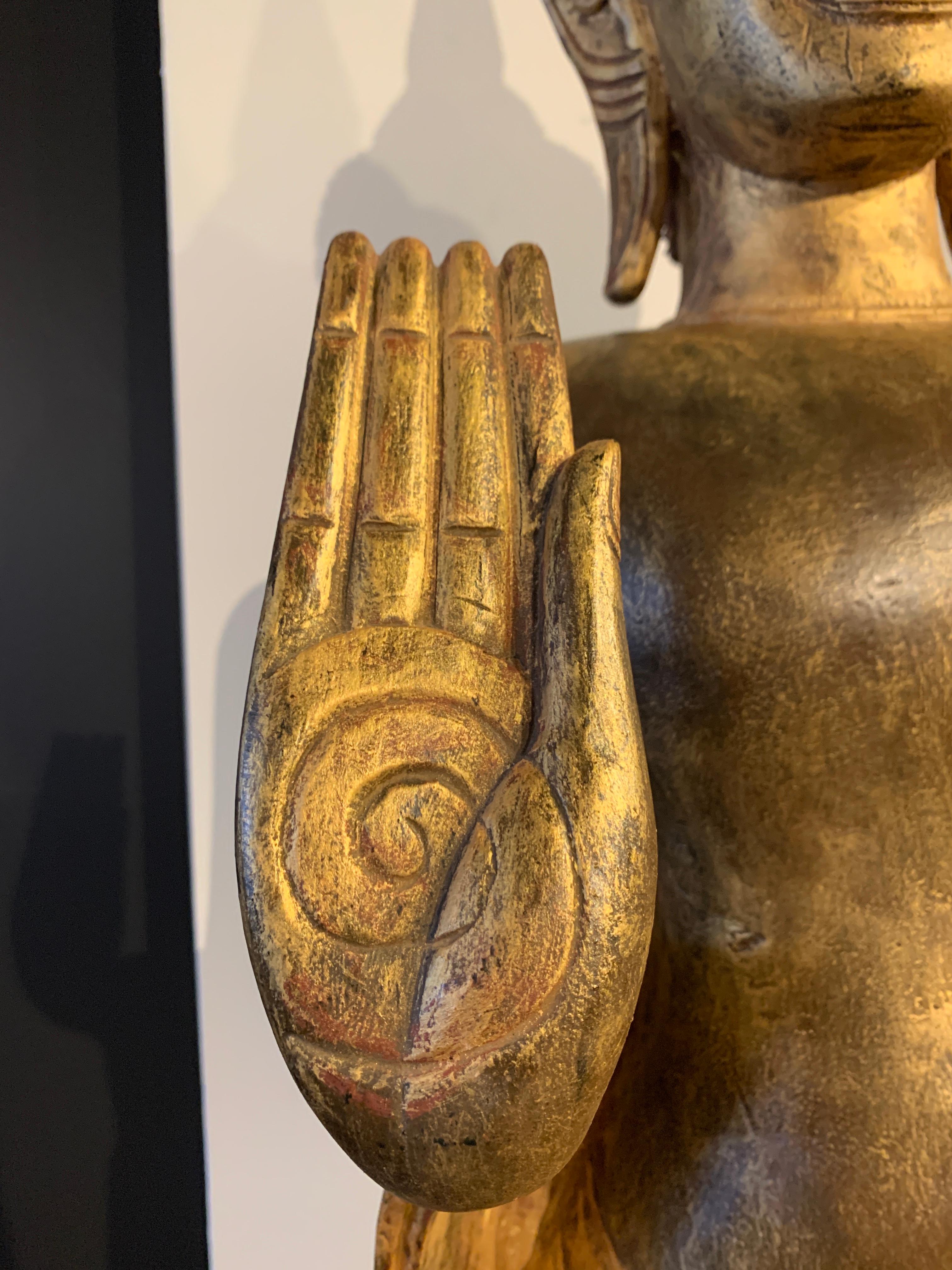 Large Carved Gilt Teak Standing Buddha, Northern Thailand, Early 20th Century For Sale 5