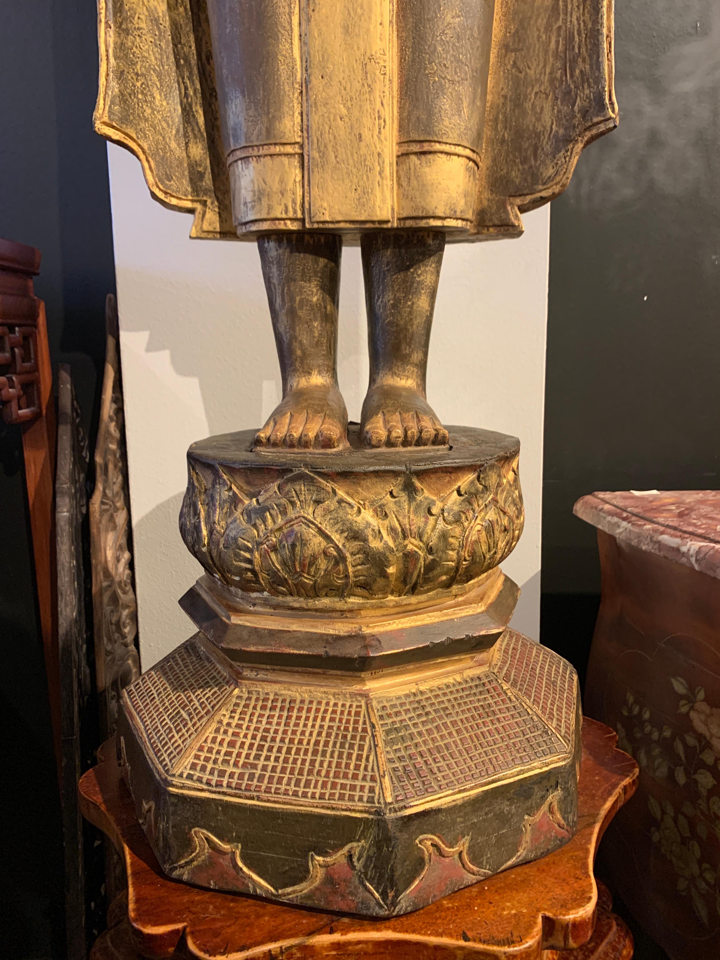 Large Carved Gilt Teak Standing Buddha, Northern Thailand, Early 20th Century For Sale 9