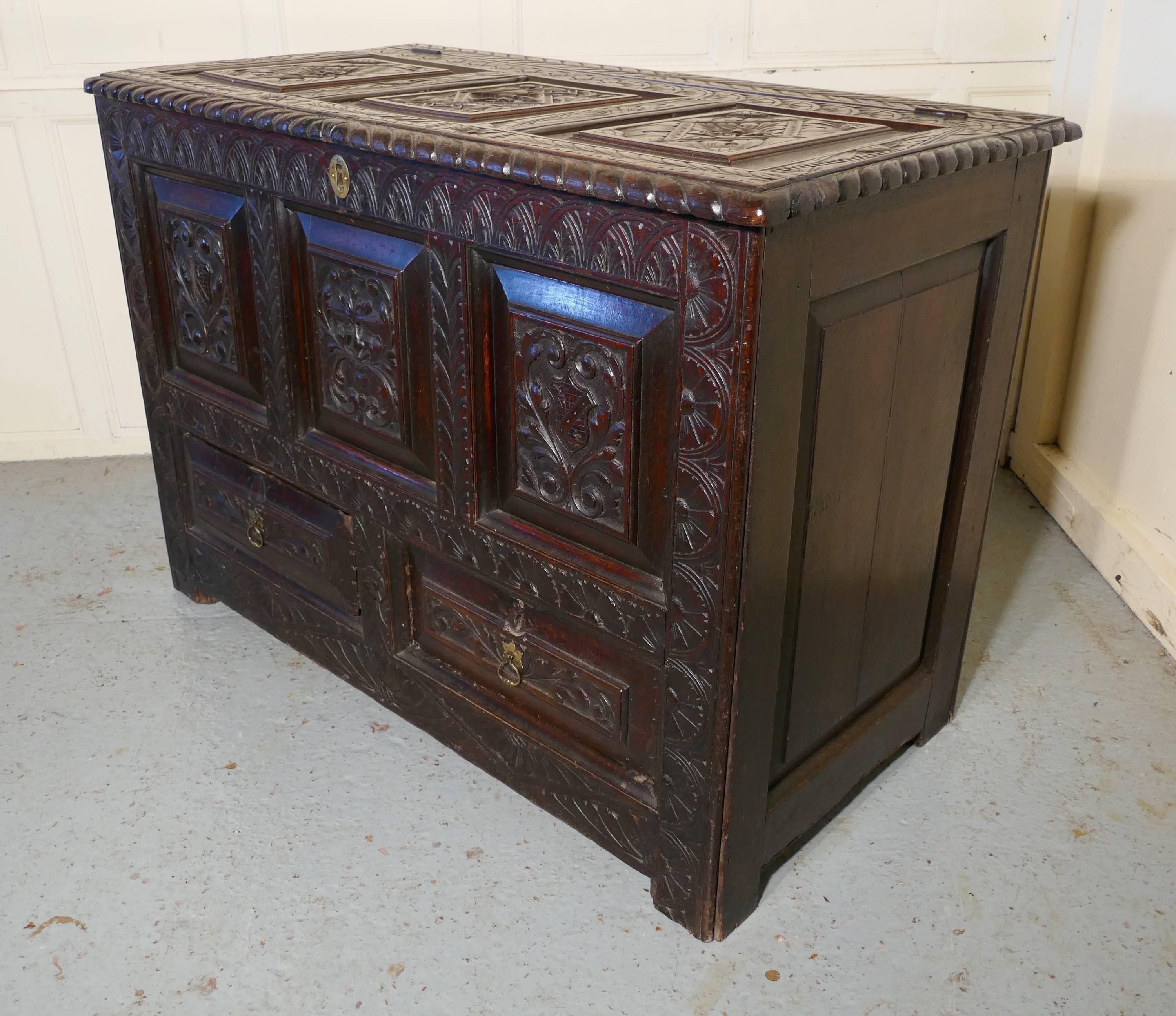 Carved Oak Mule Chest, Green Man Oak Coffer In Good Condition In Chillerton, Isle of Wight