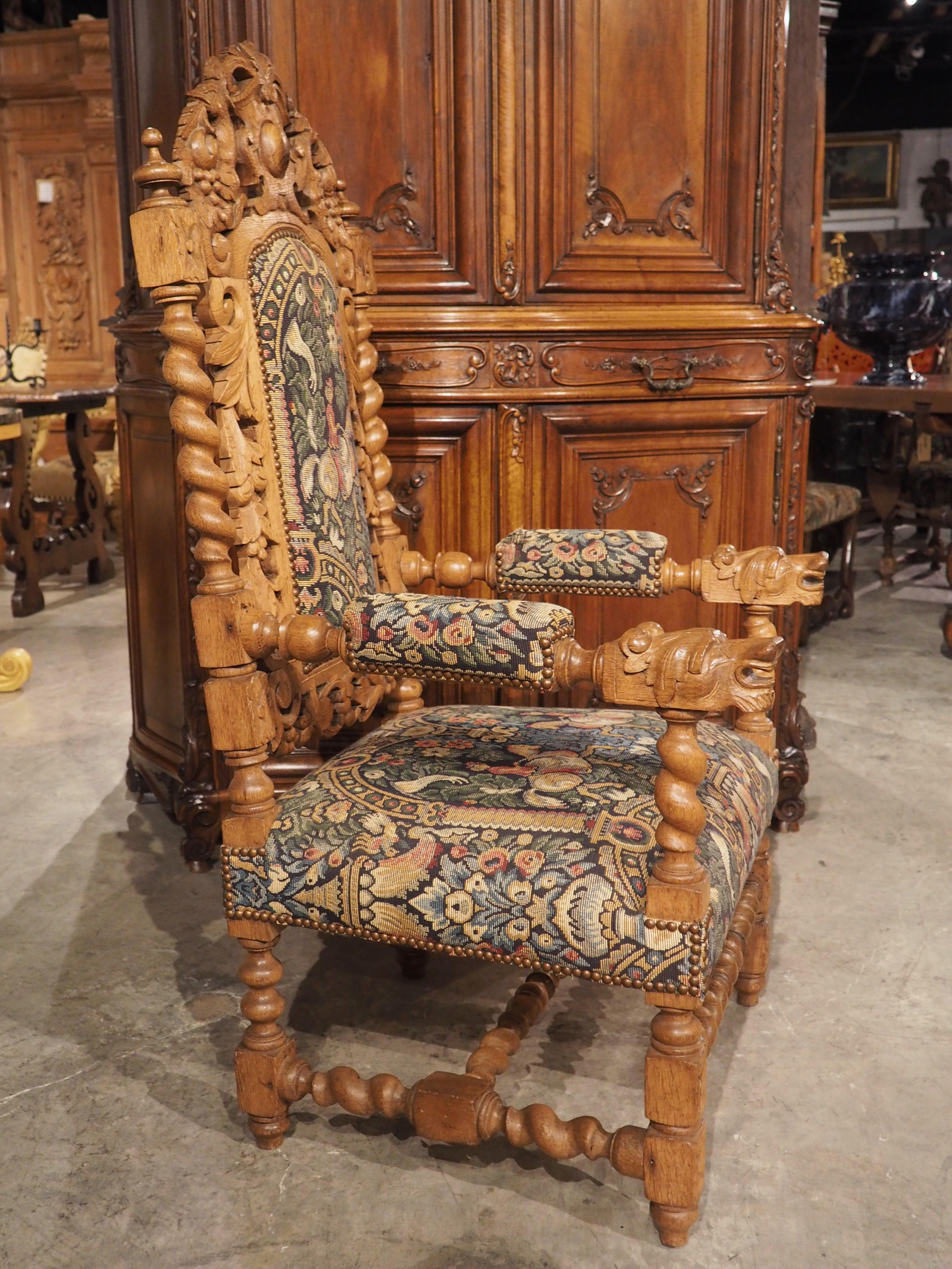 Grand fauteuil de style Renaissance en chêne sculpté de France, vers 1890 en vente 10