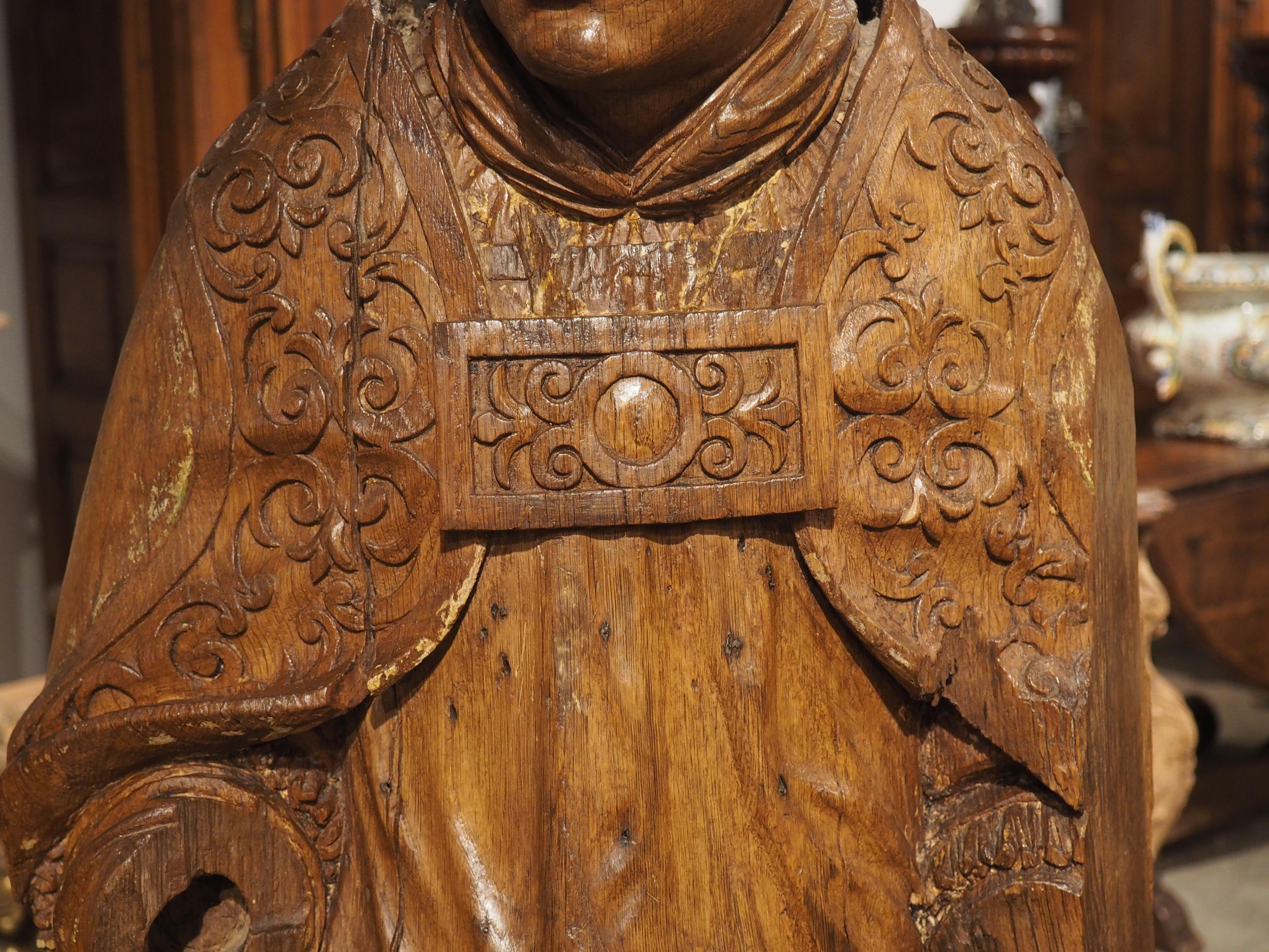 Hand-Carved Large Carved Oak Statue of a Bishop, France, 17th Century For Sale