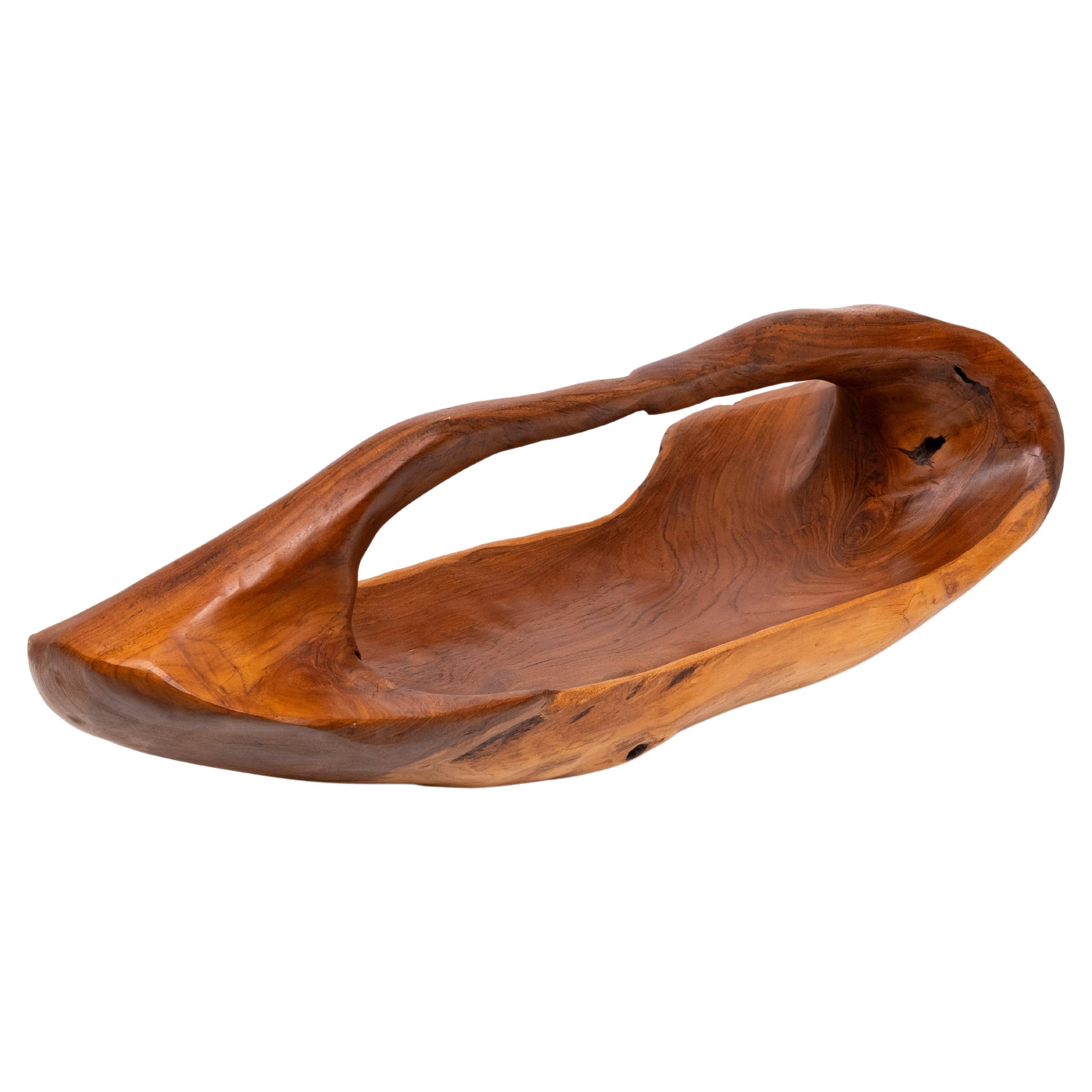 Gran cesta de fruta tallada en madera de olivo   1970s