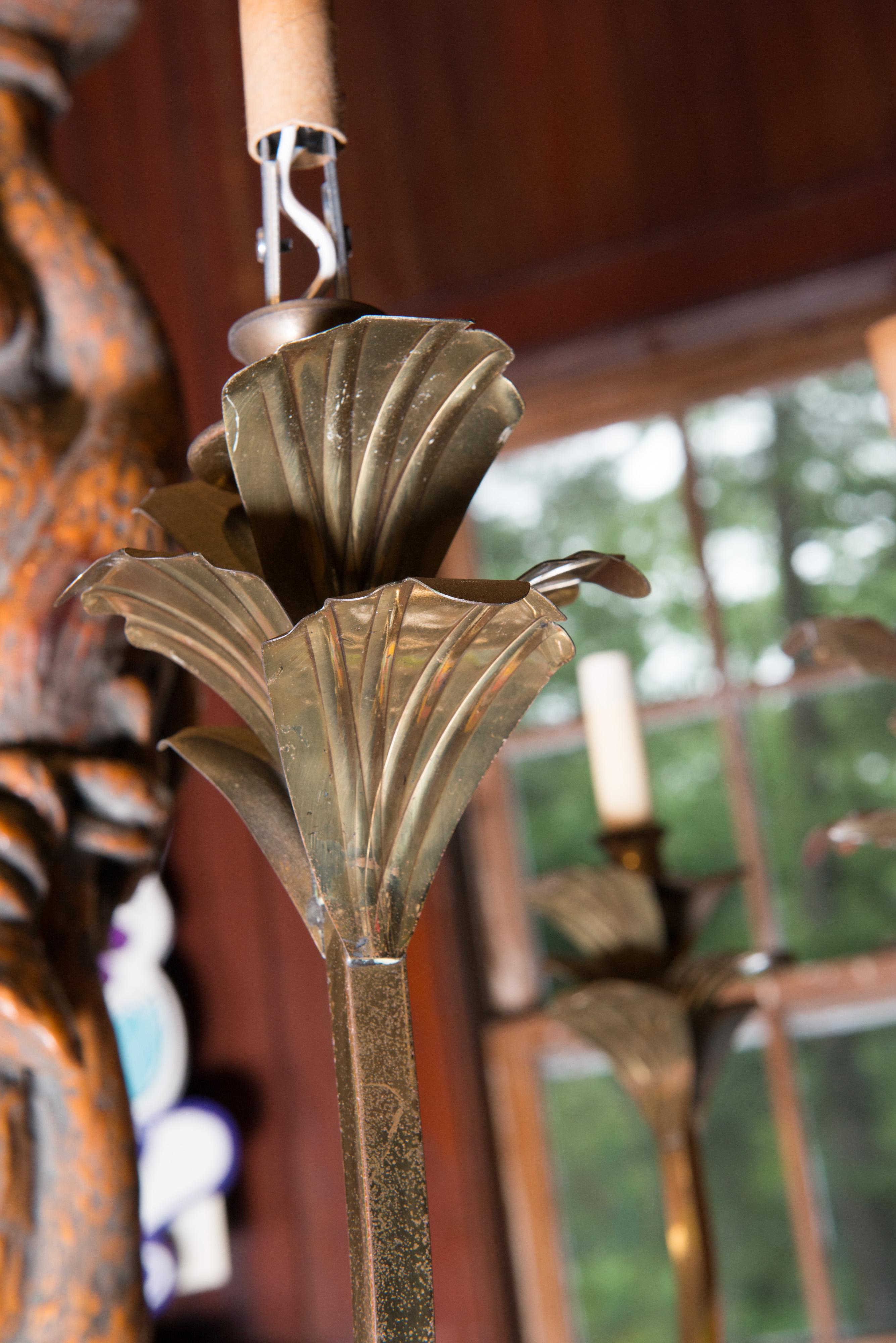Large Carved Parrot & Brass Chandelier In Good Condition For Sale In Stamford, CT