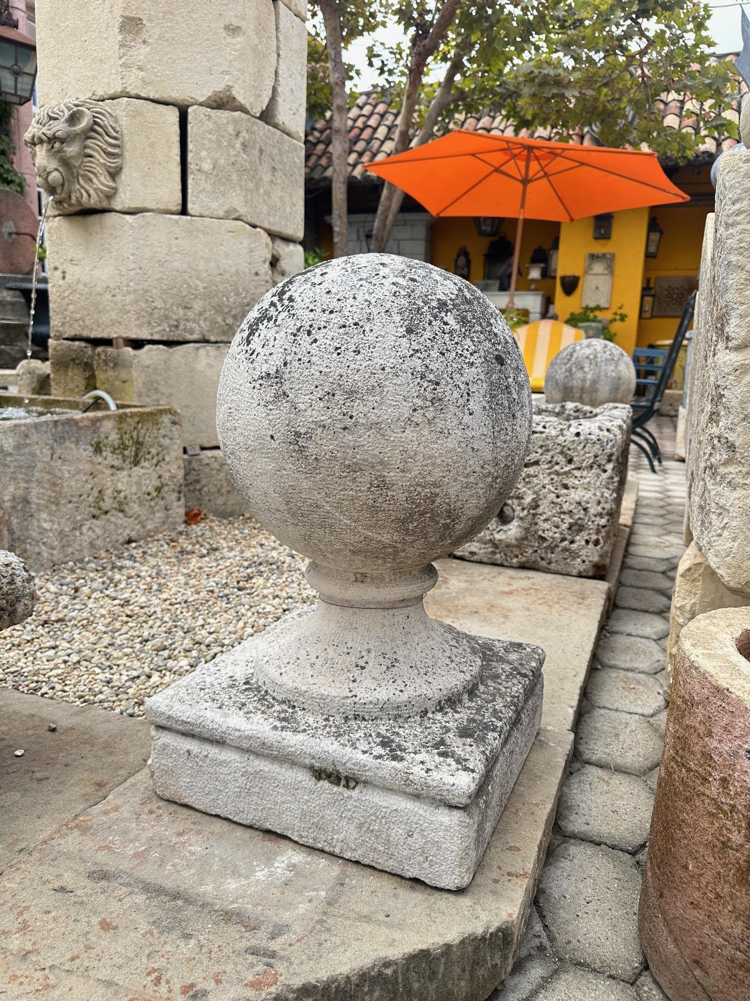 Large Carved Stone Gate Pier pillar Sphere Ball Finial on pedestal base Antiques . Large Extraordinary limestone gate pier finials is carved from stone . Spectacular and impressive chateau Mas pieces .  good condition overall, considering the age.