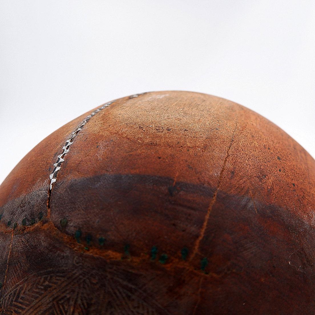 20th Century Large Carved Tribal Wooden Bowl - 20th For Sale