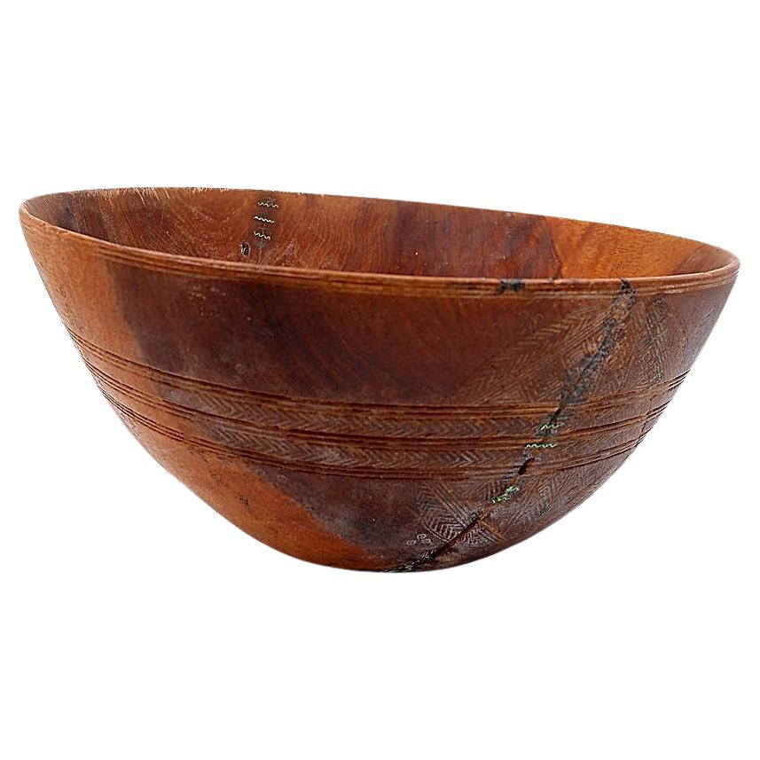 Large Carved Tribal Wooden Bowl - 20th