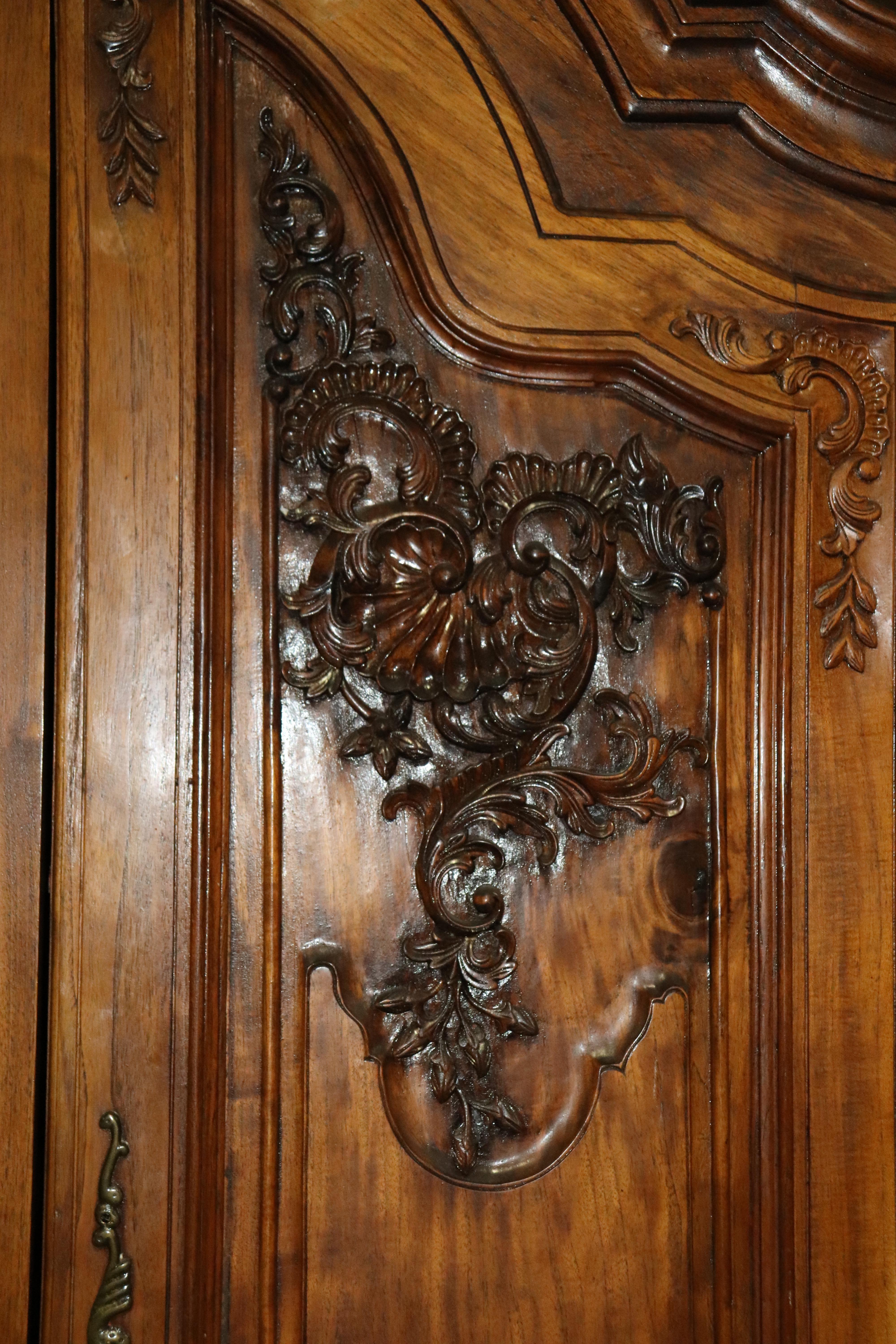 Large Carved Walnut French Bonnet Top Provincial Armoire TV Entertainment Center 6