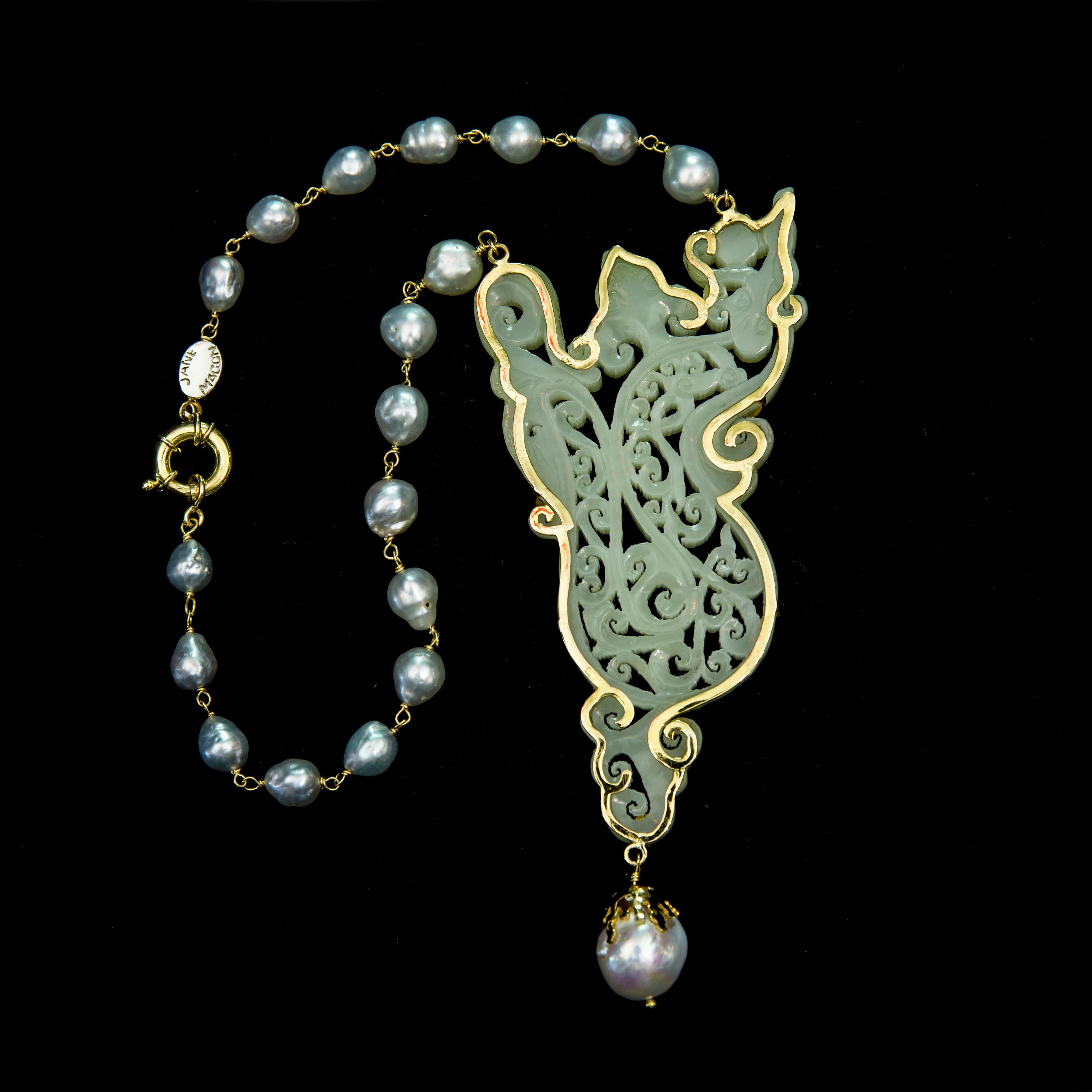 Large Carved White Jade Necklace with Diamonds and South Sea Pearls in 18KT Gold For Sale 2