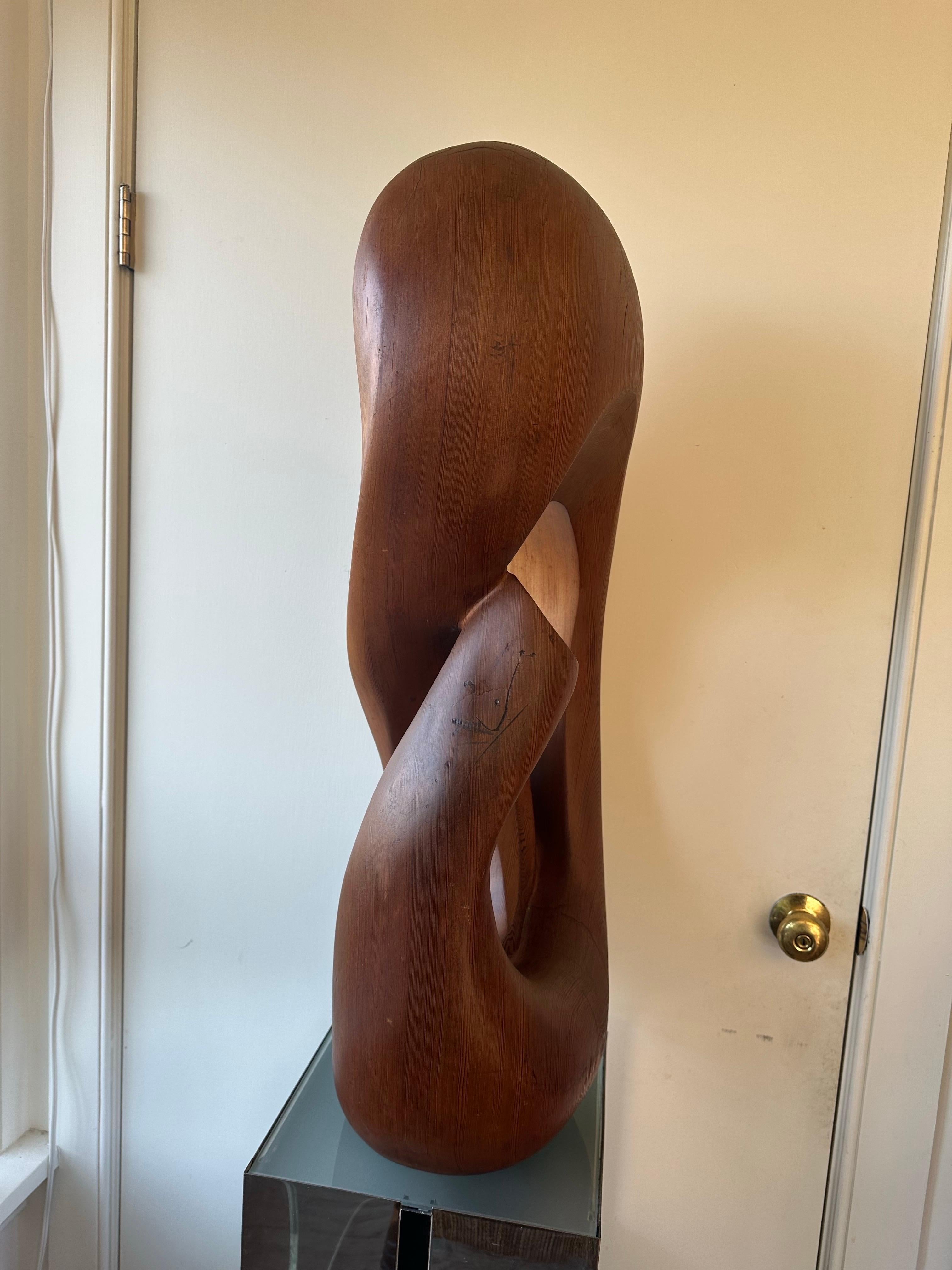 Scultura astratta in legno intagliato di grandi dimensioni in vendita 5