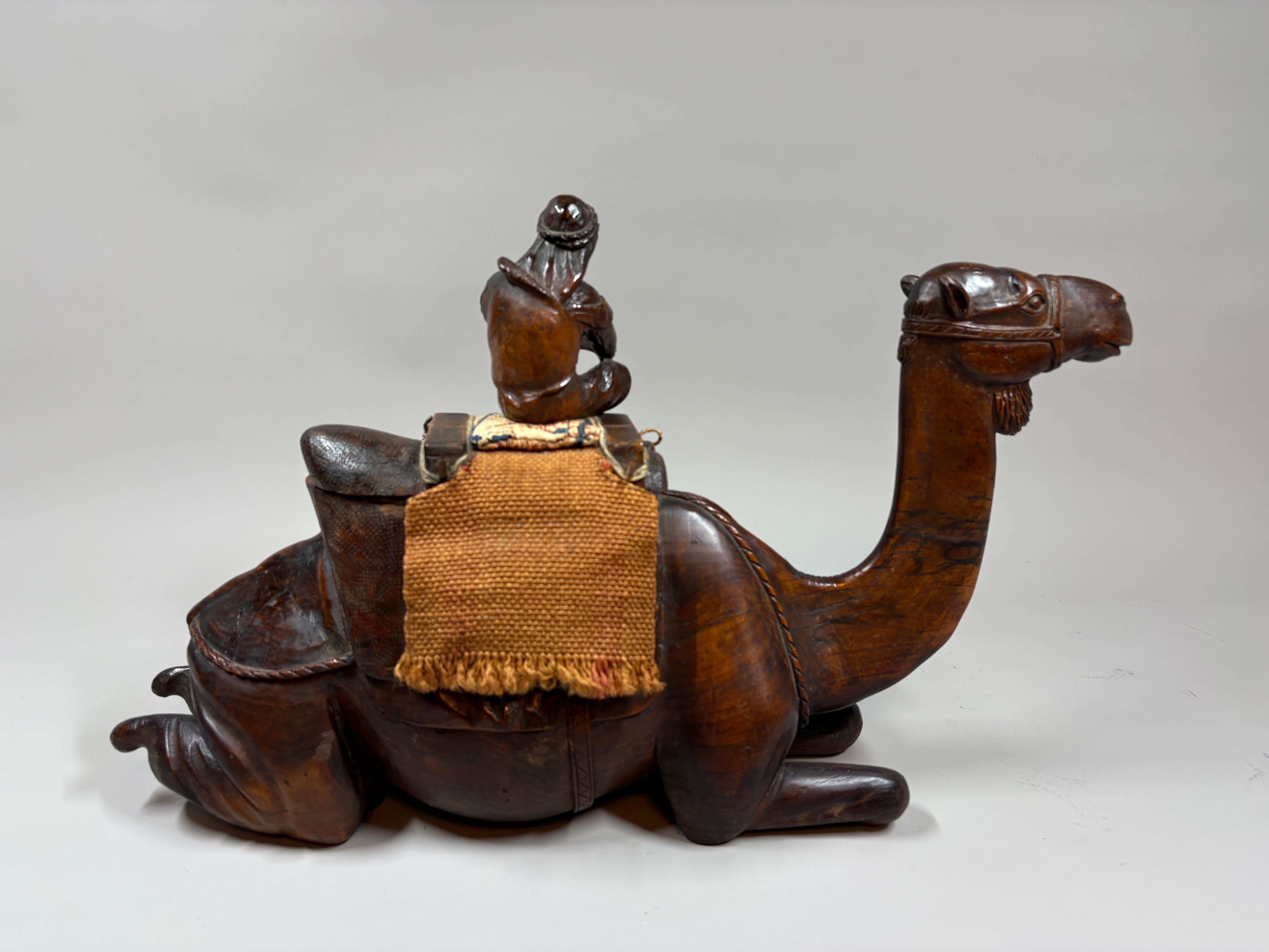 Large carved wood Austrian novelty box in the form of a Camel, circa 1910 In Fair Condition For Sale In Sleepy Hollow, NY