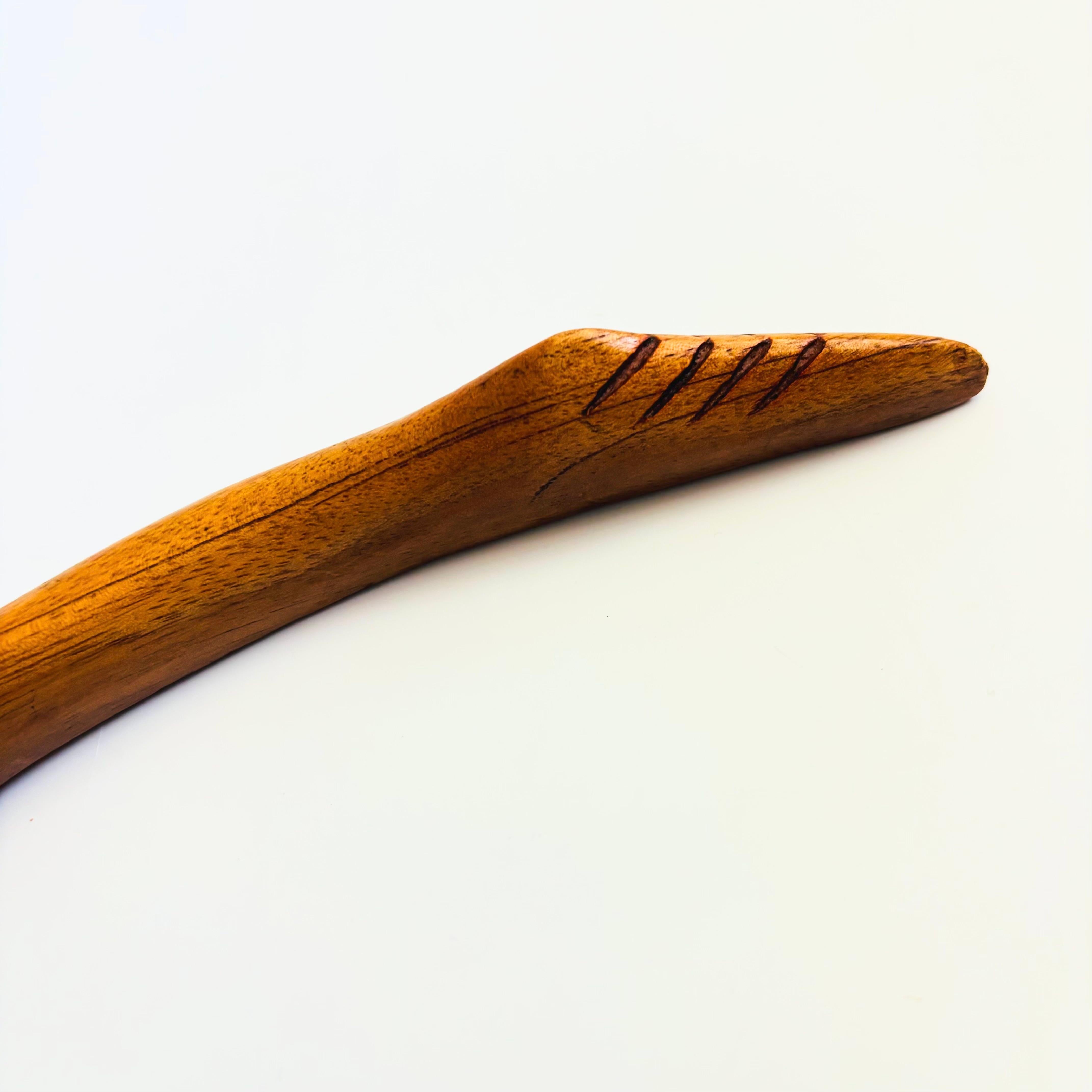 Raya Picadora Grande de Madera Tallada siglo XX en venta