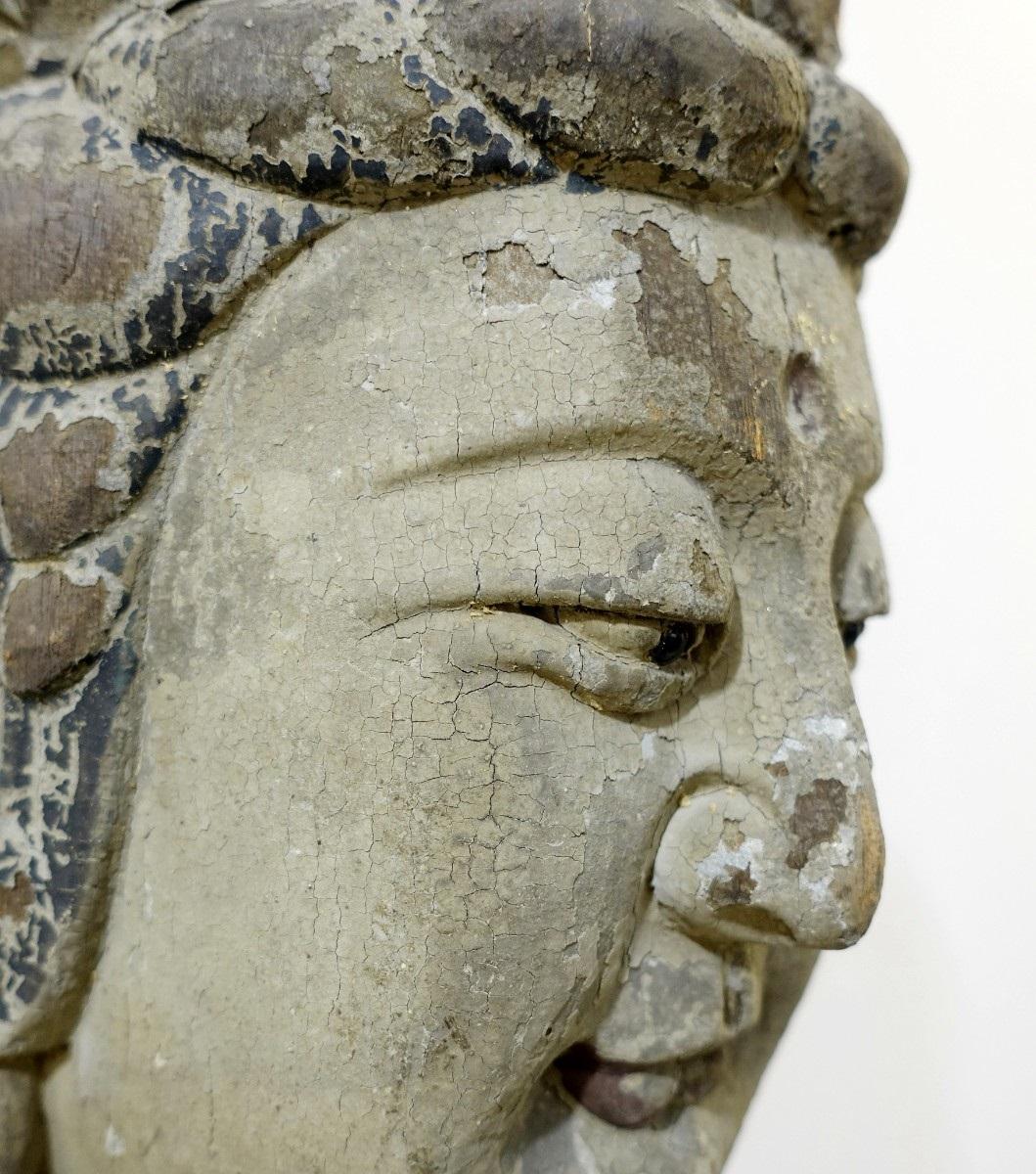 Großer geschnitzter Buddha aus Holz (Chinese Chippendale)