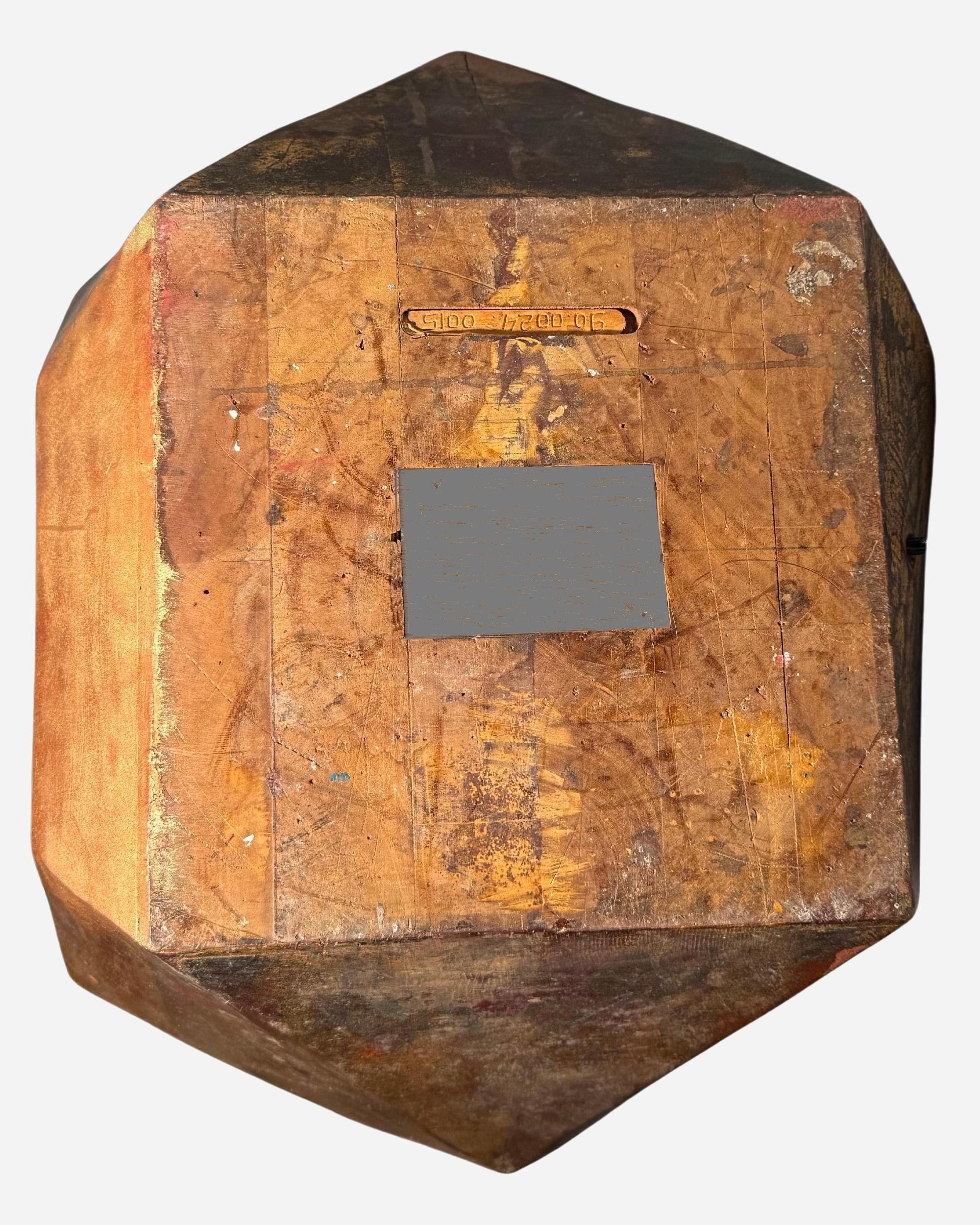 Grand pied de lampe en bois sculpté, Ed. Christopher Guy, Java, Indonésie, vers 2000 en vente 1