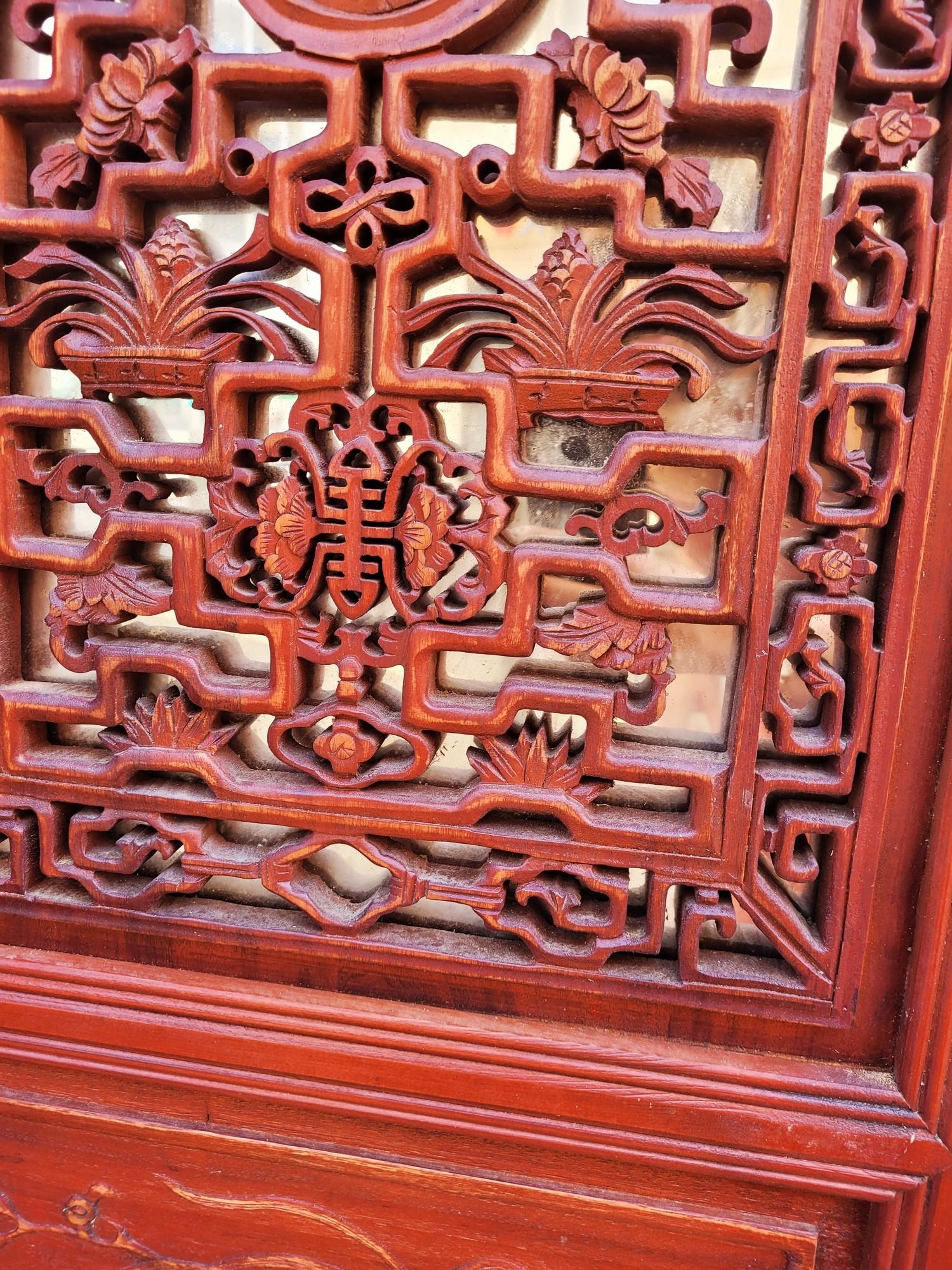 Large Carved Wooden Screen And Mirror, Asia, 20th Century For Sale 3
