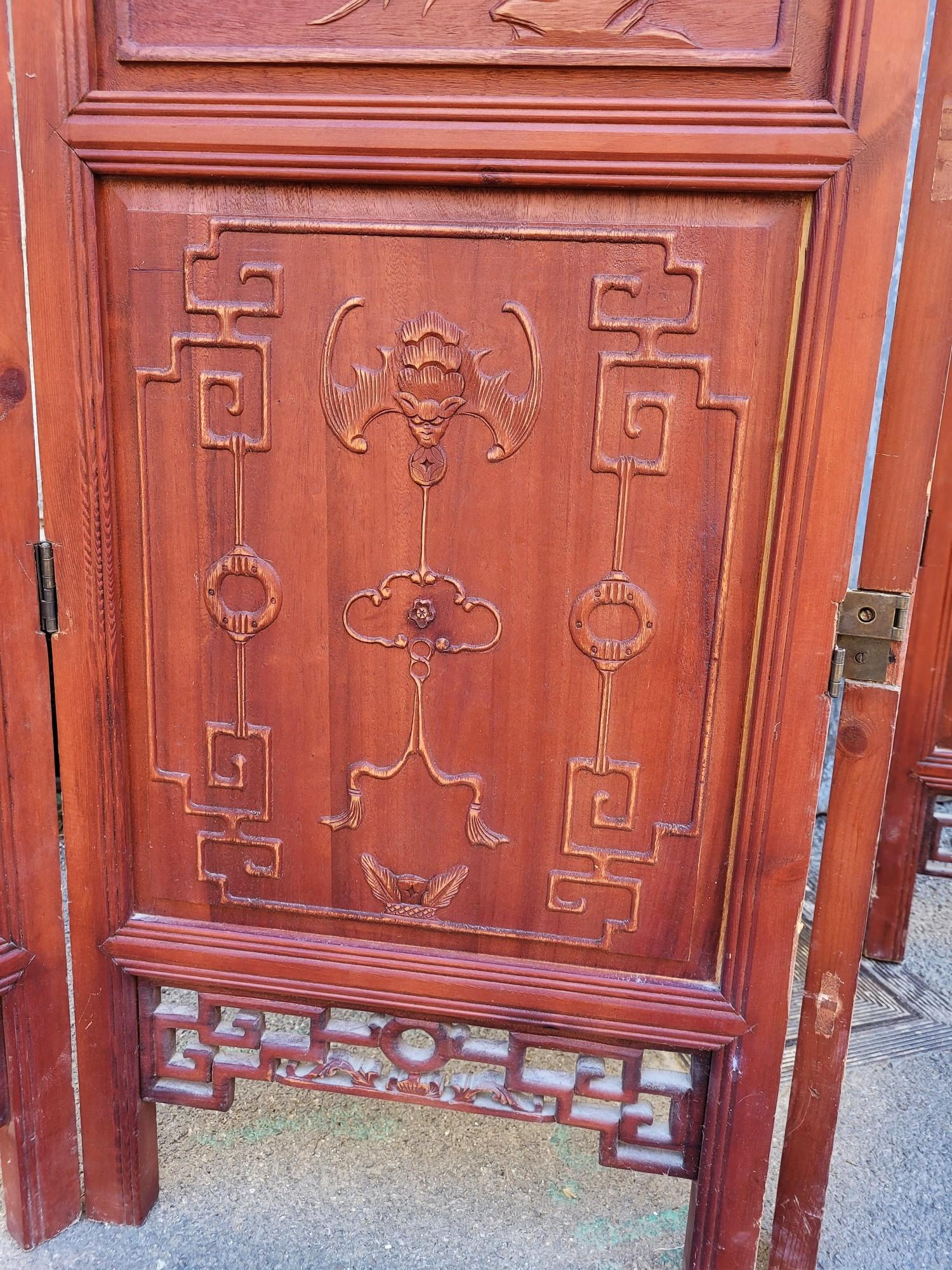 Large Carved Wooden Screen And Mirror, Asia, 20th Century For Sale 4